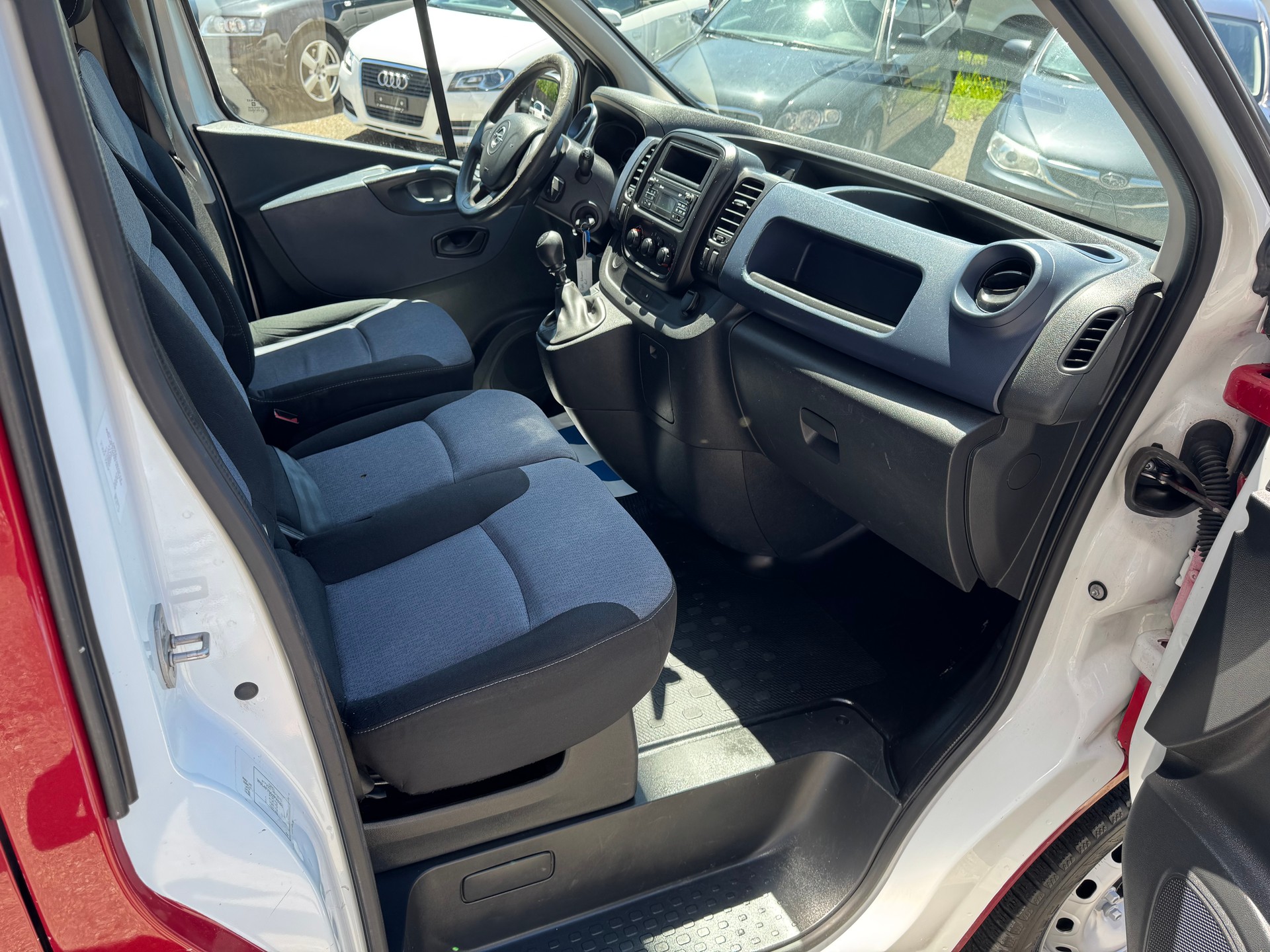 OPEL Vivaro 1.6 CDTI 2.7t L1H1-image-5