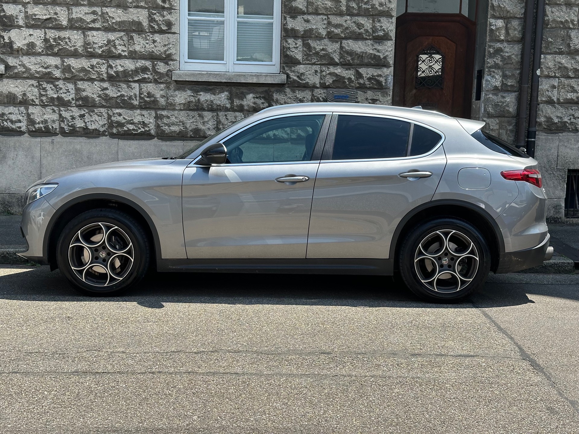 ALFA ROMEO Stelvio 2.0 Executive Q4 Automatic-image-5