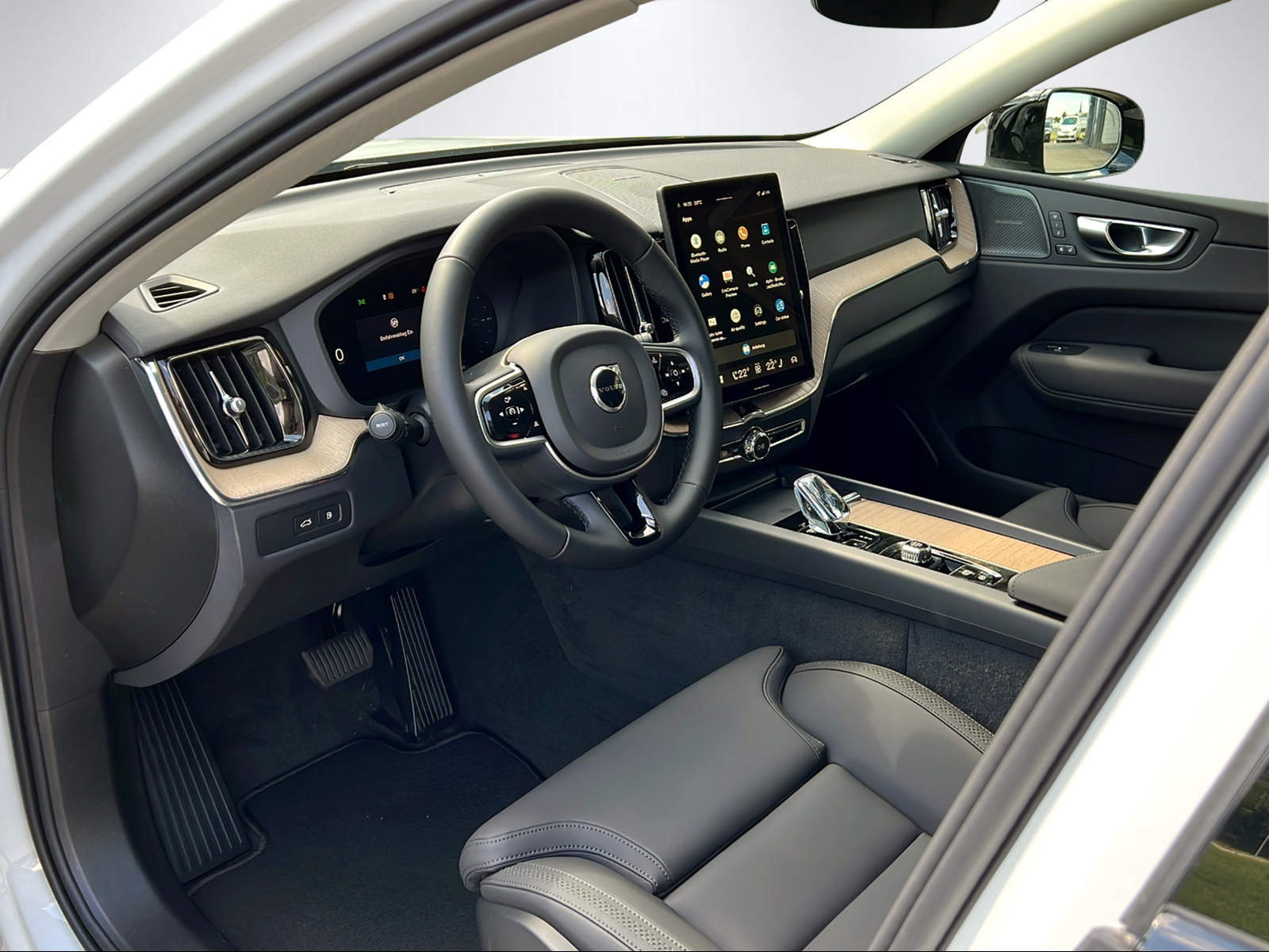 VOLVO XC60 2.0 T8 TE Plus Dark eAWD-image-13