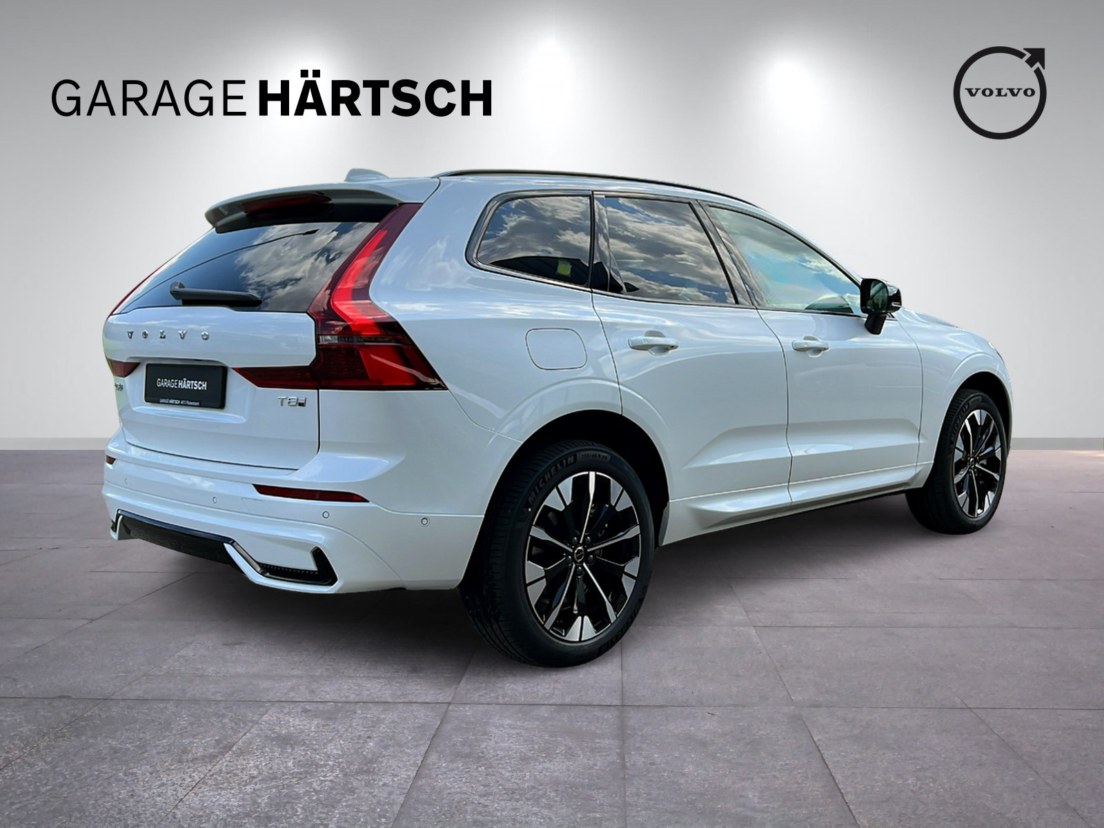 VOLVO XC60 2.0 T8 TE Plus Dark eAWD-image-6
