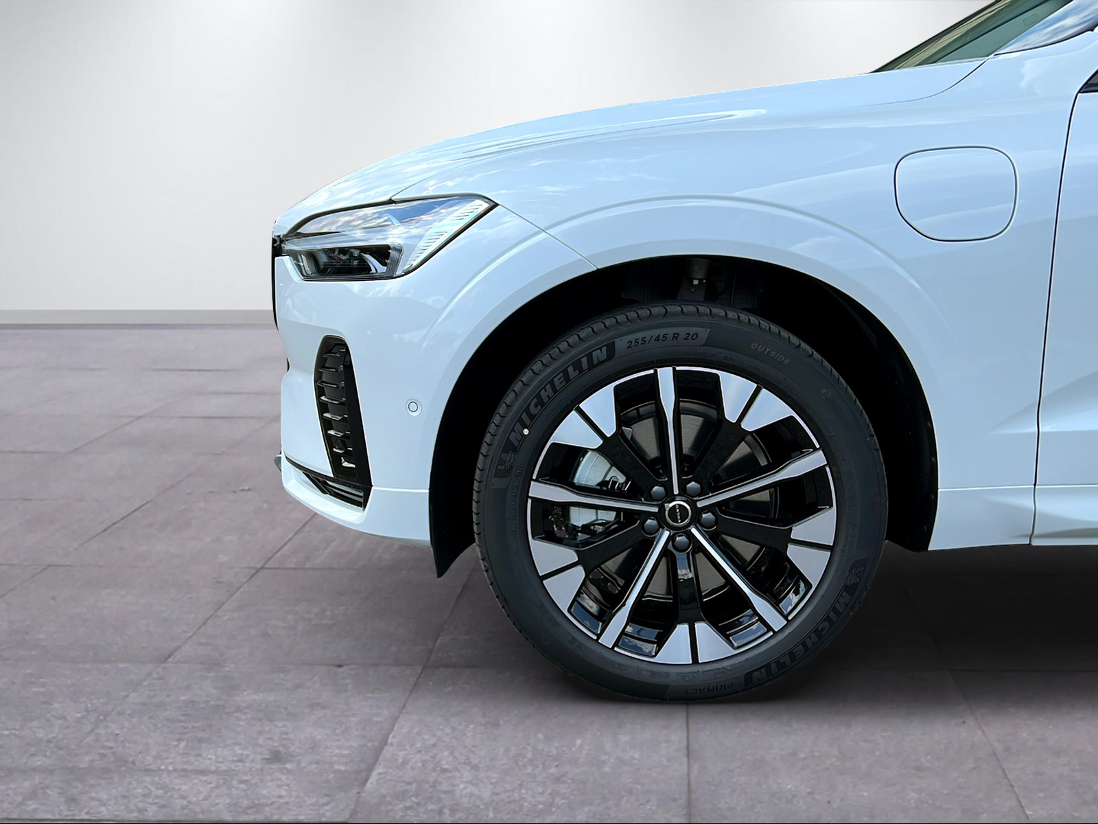 VOLVO XC60 2.0 T8 TE Plus Dark eAWD-image-2