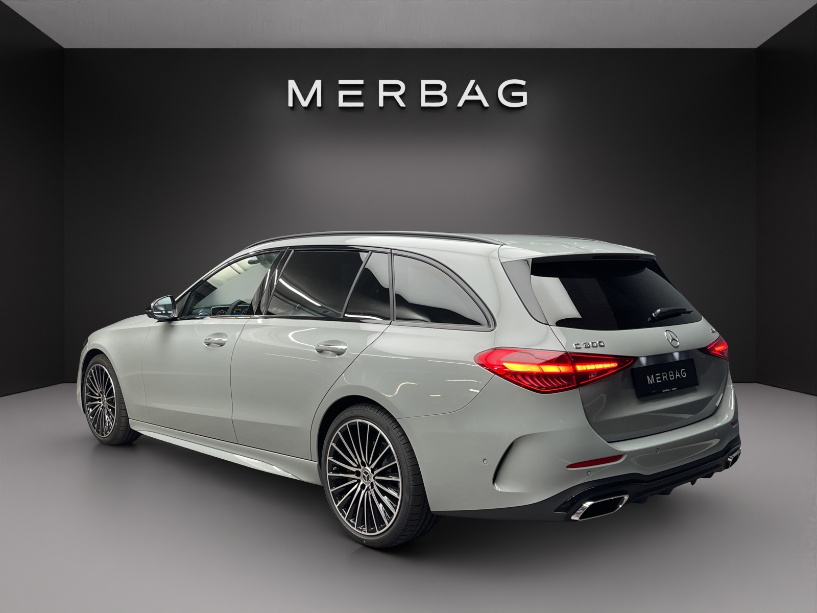 MERCEDES-BENZ C 300 T 4 Matic-image-3