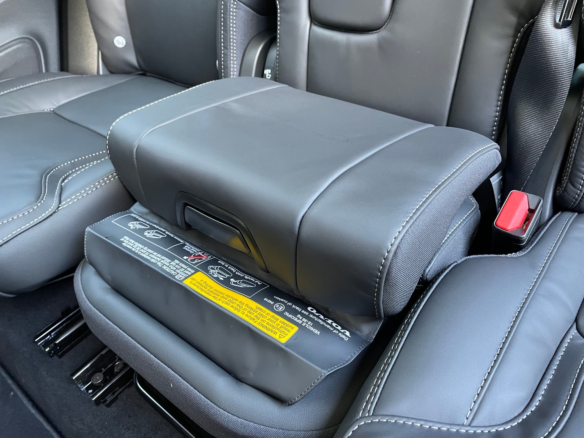 VOLVO XC90 2.0 T8 TE Ultra Dark eAWD-image-11