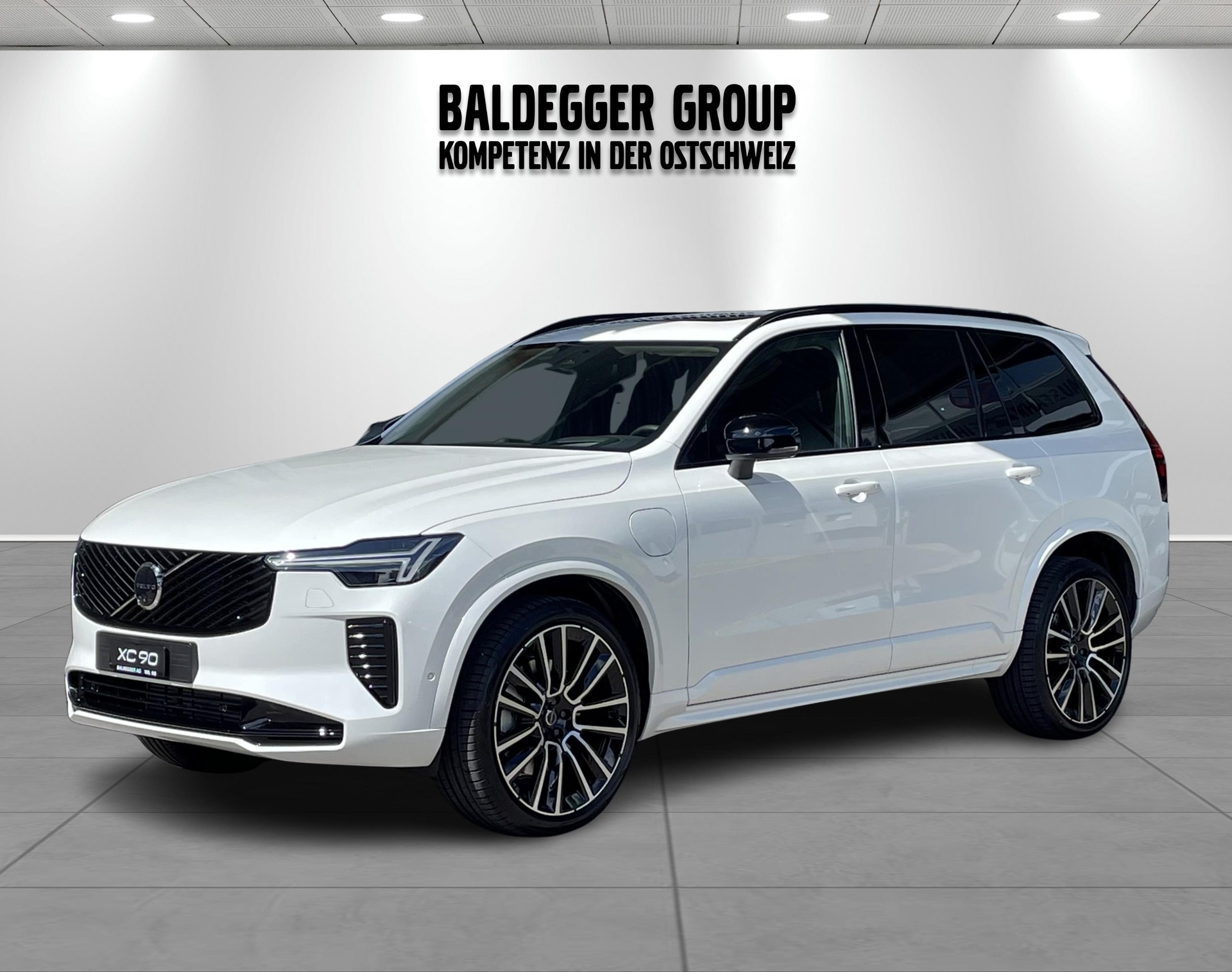 VOLVO XC90 2.0 T8 TE Ultra Dark eAWD-showroom-element-1