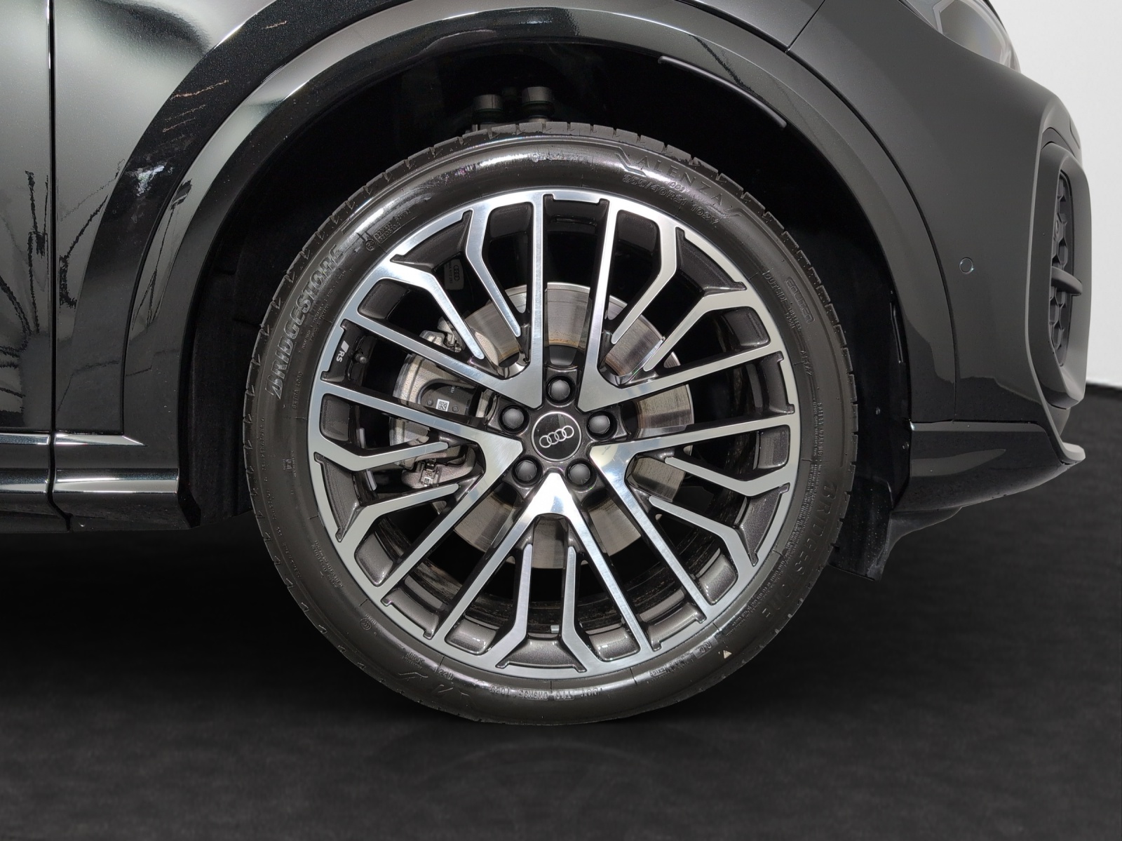 AUDI Q5 TDI quattro 150 kW S-tronic-image-12
