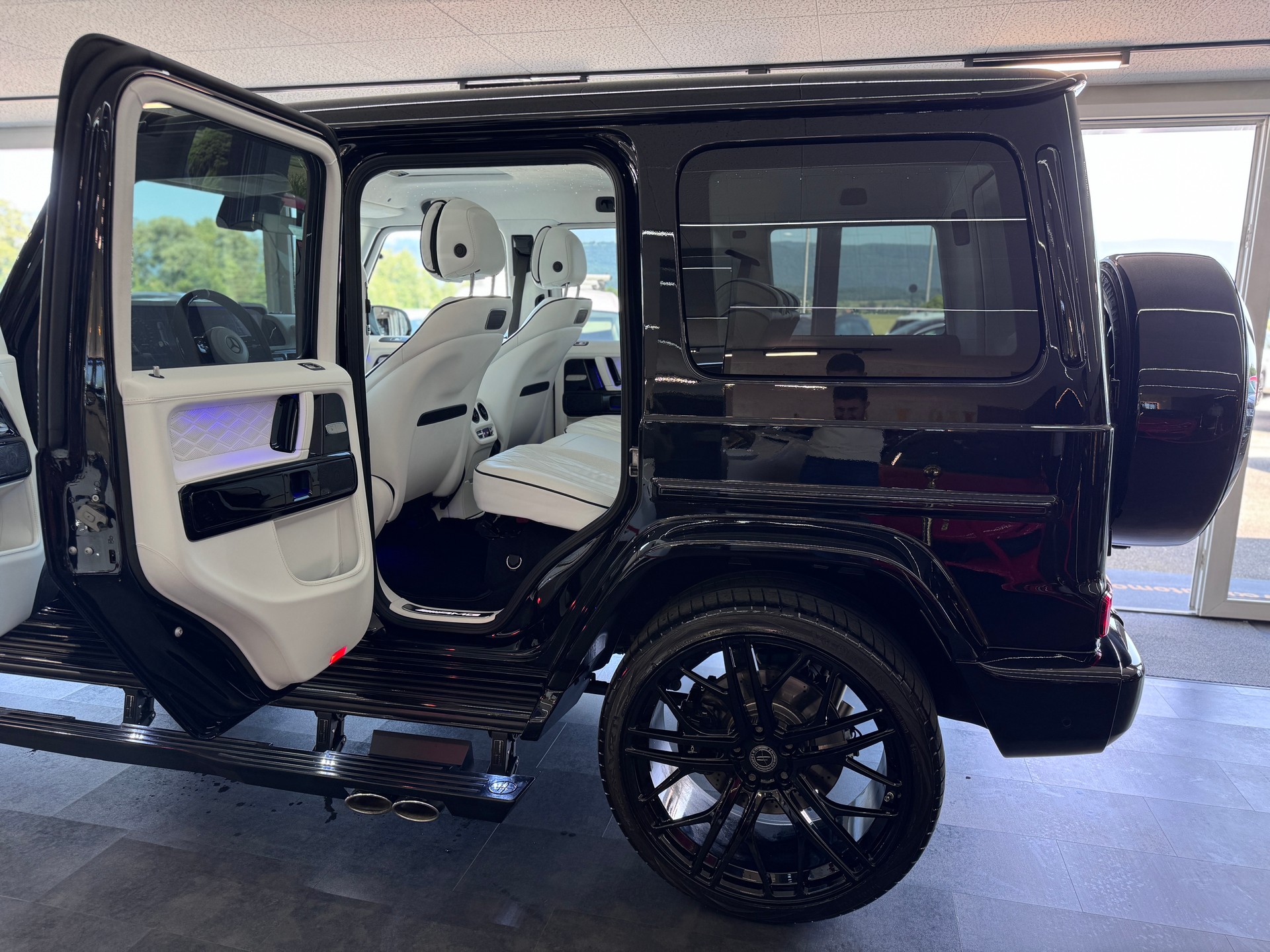 MERCEDES-BENZ HOFELE HG63 / G 63 AMG-image-11