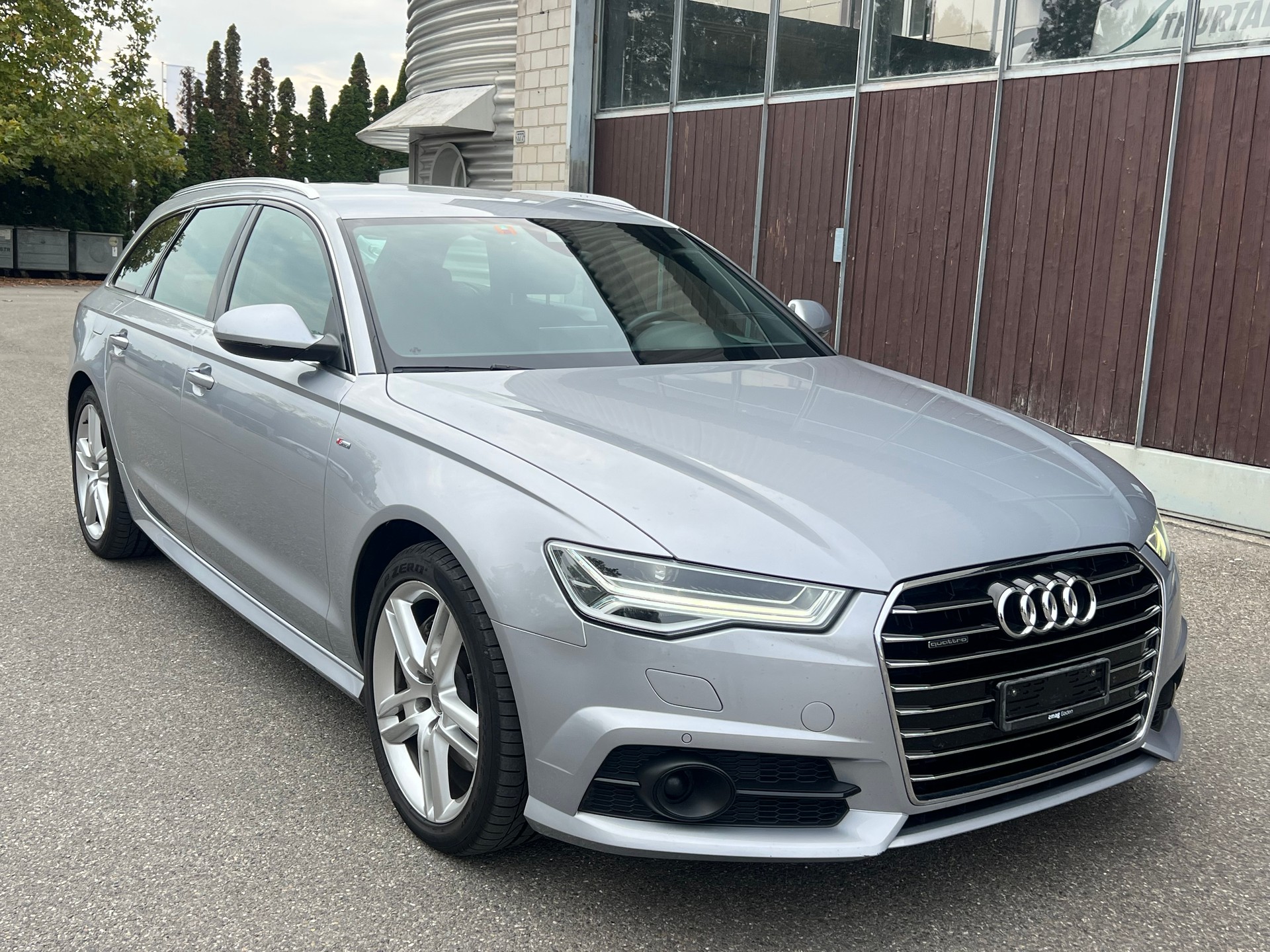 AUDI A6 Avant 3.0 TDI V6 quattro S-tronic-image-2