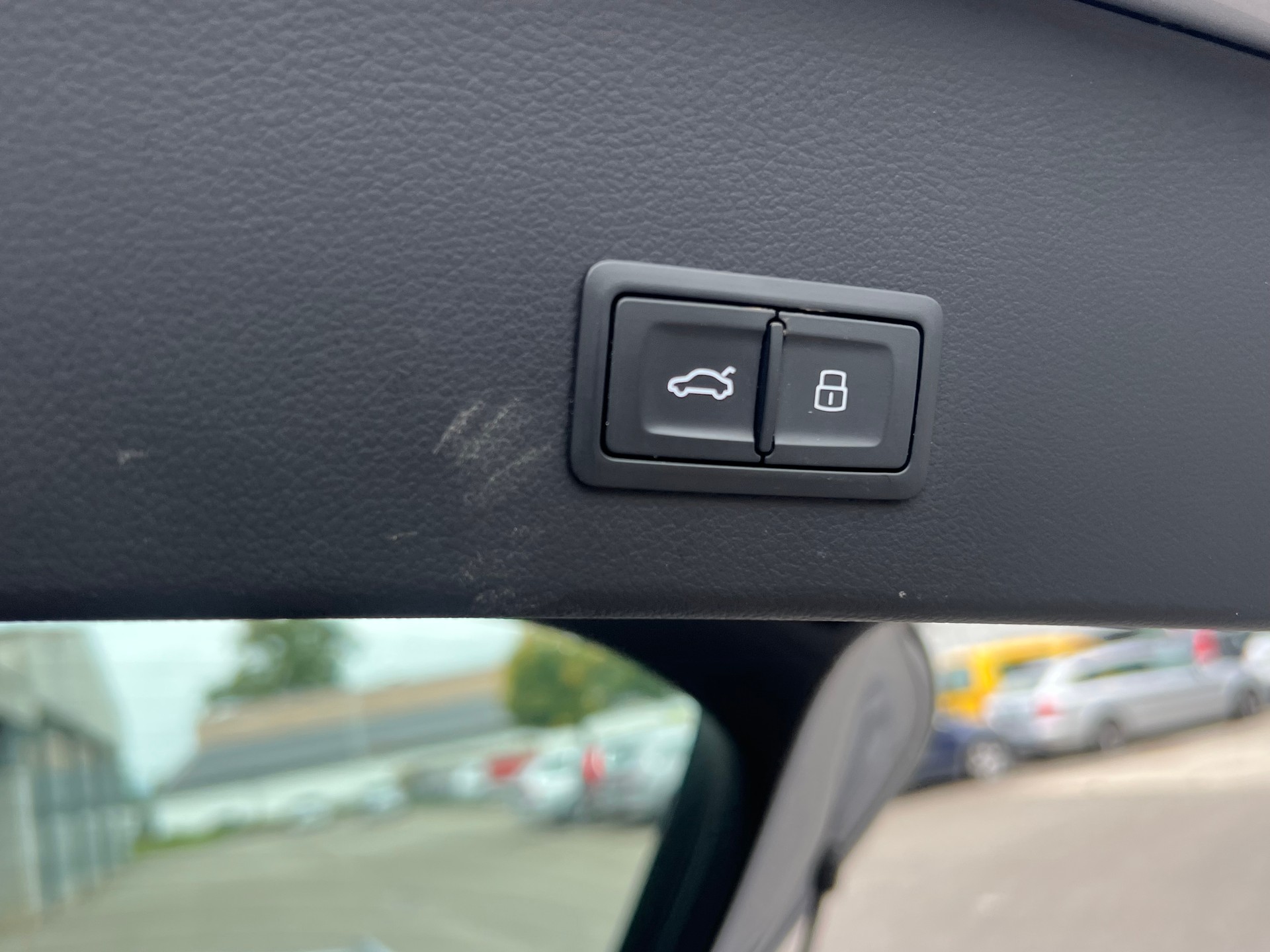 AUDI A6 Avant 3.0 TDI V6 quattro S-tronic-image-9