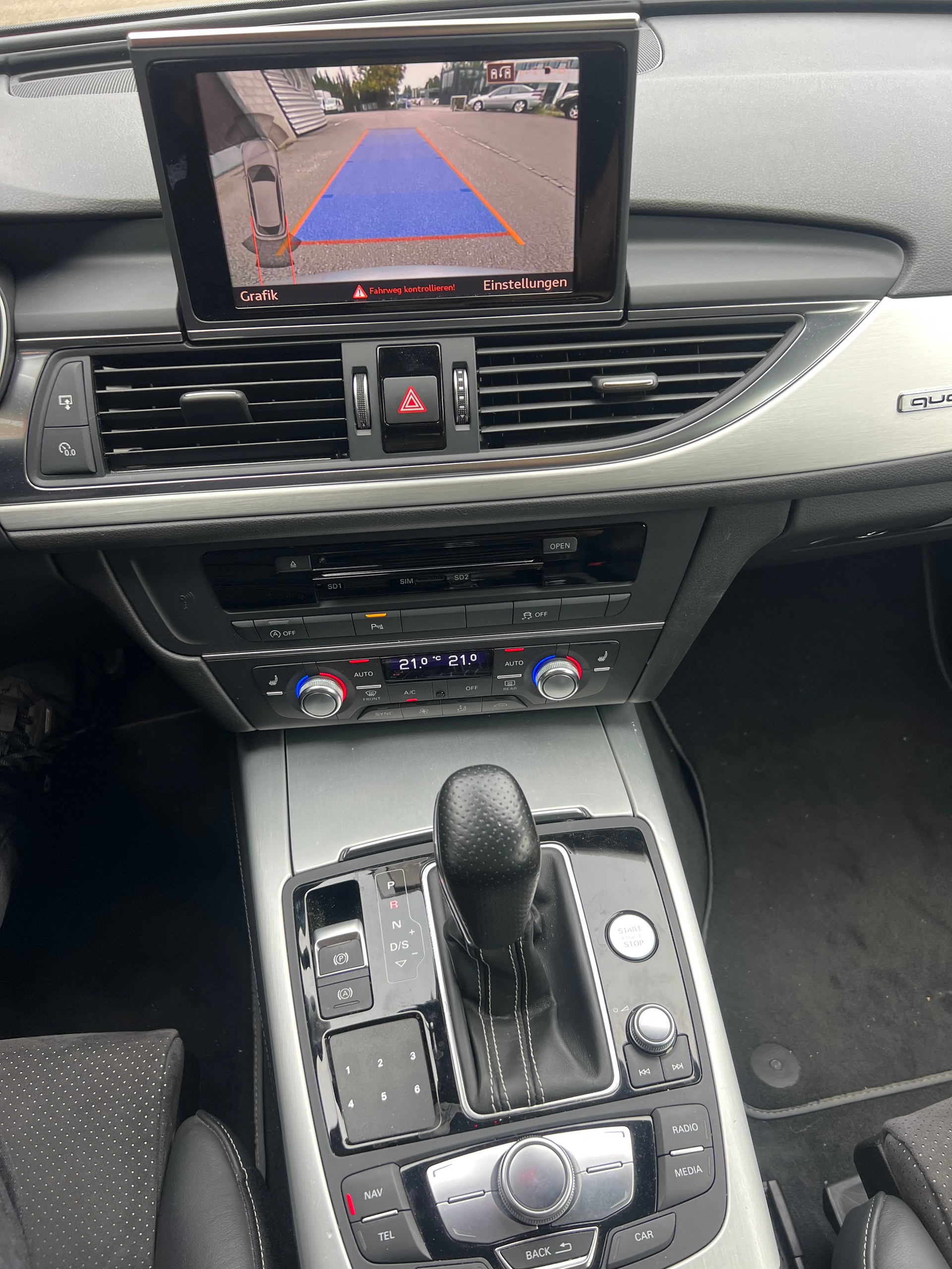 AUDI A6 Avant 3.0 TDI V6 quattro S-tronic-image-12