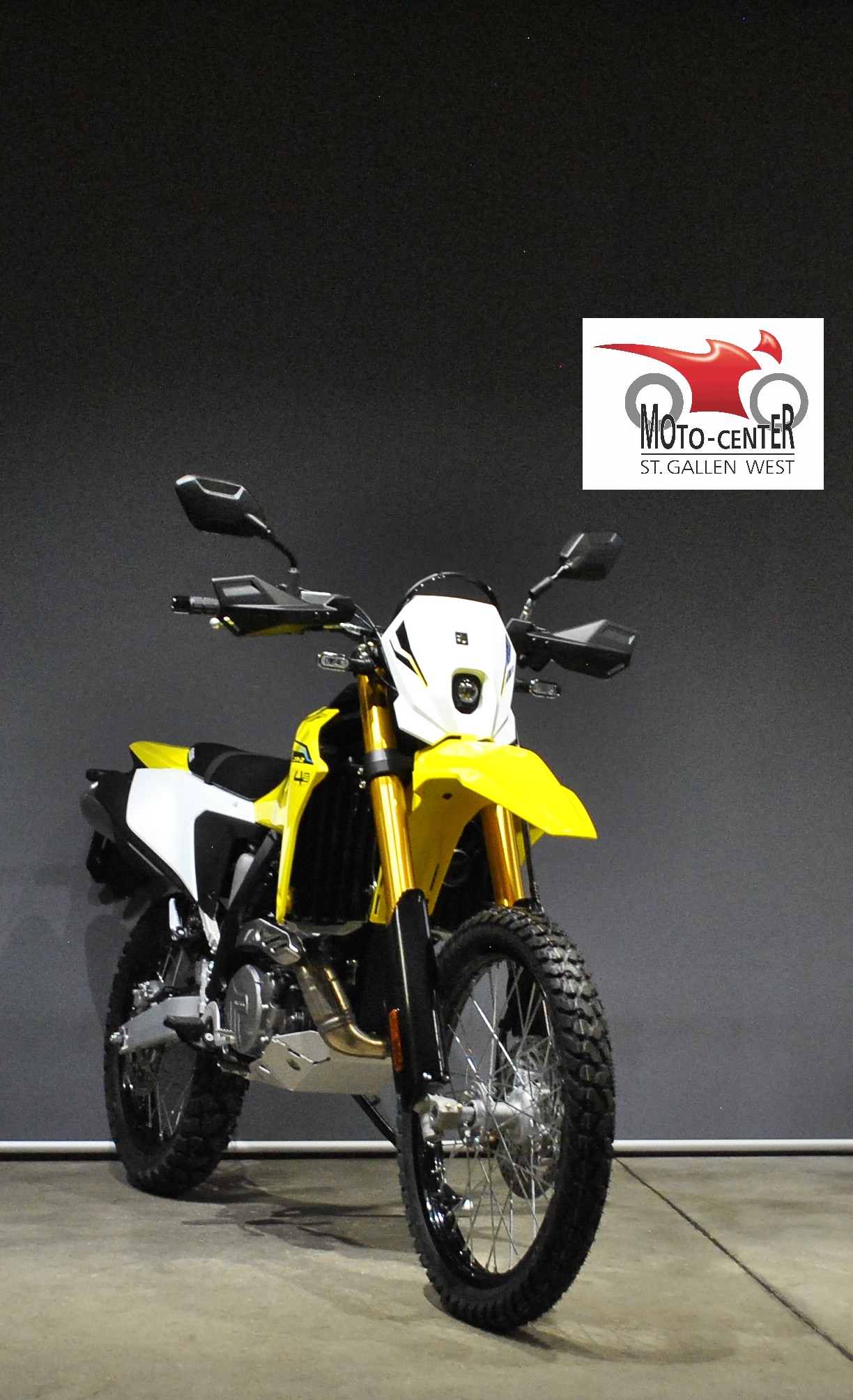 SUZUKI DR-Z 400