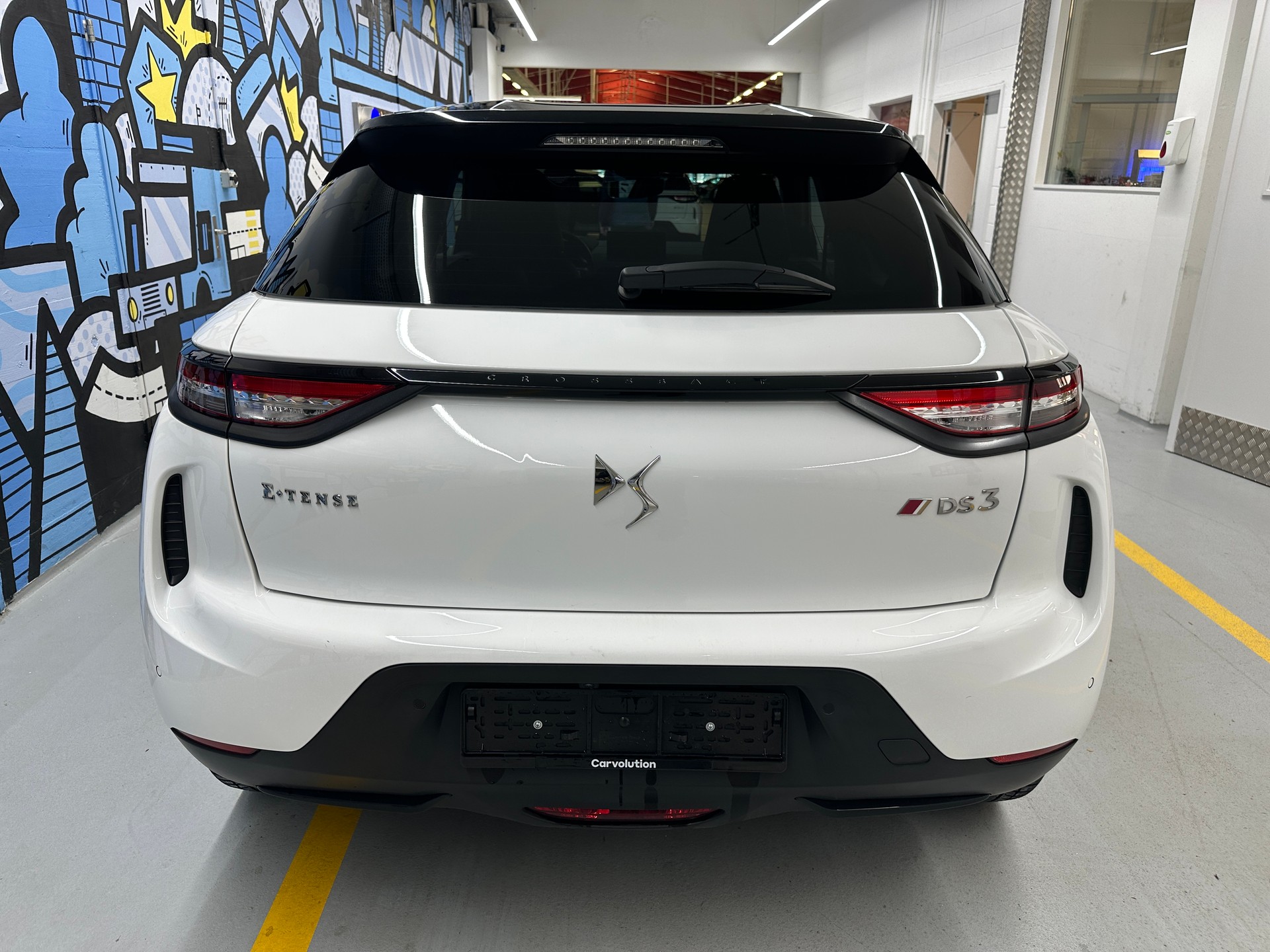DS AUTOMOBILES DS 3 Crossback E-Tense 136 Performance Line-image-4