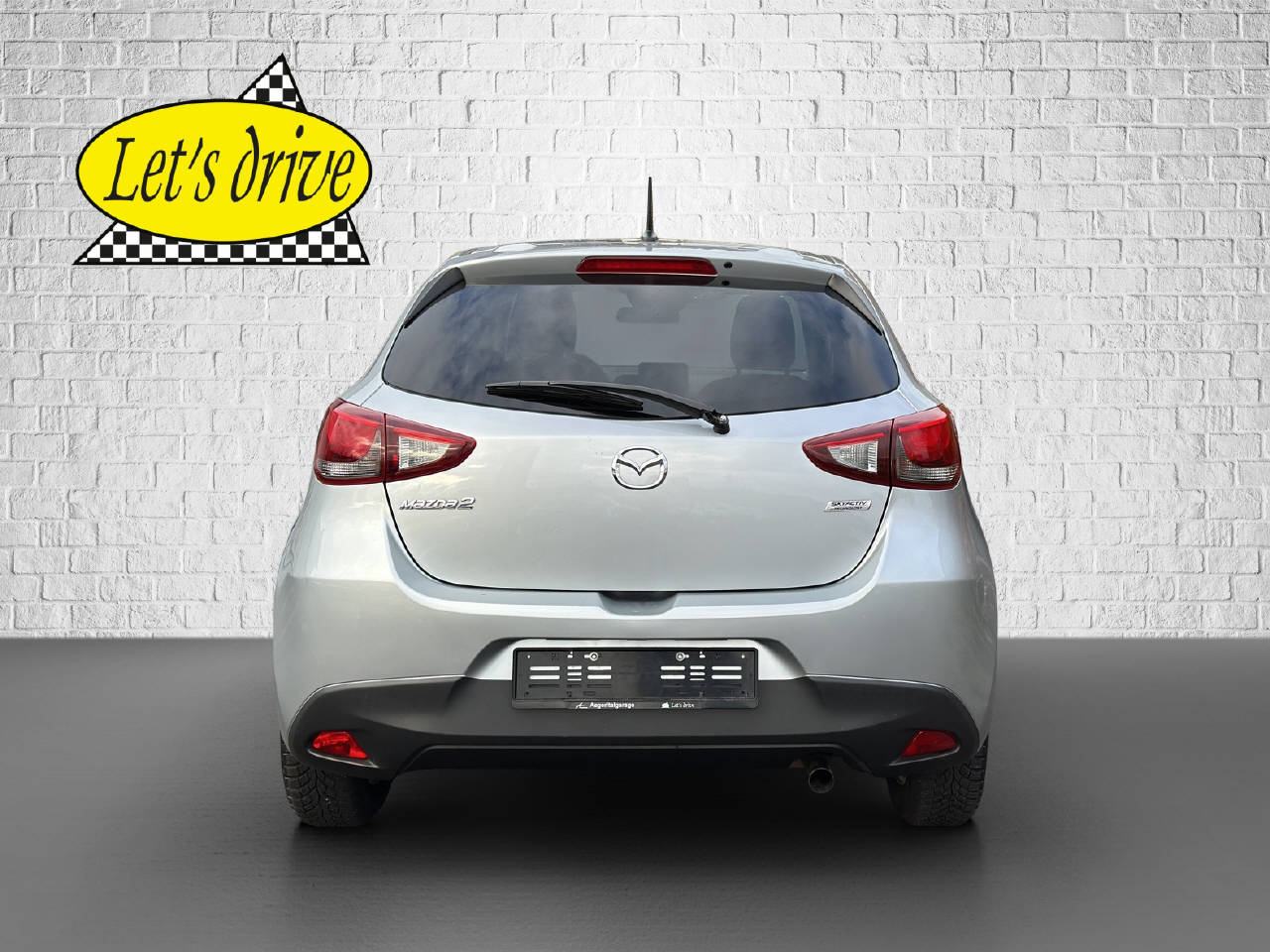 MAZDA 2 1.5 90 Ambition-image-4