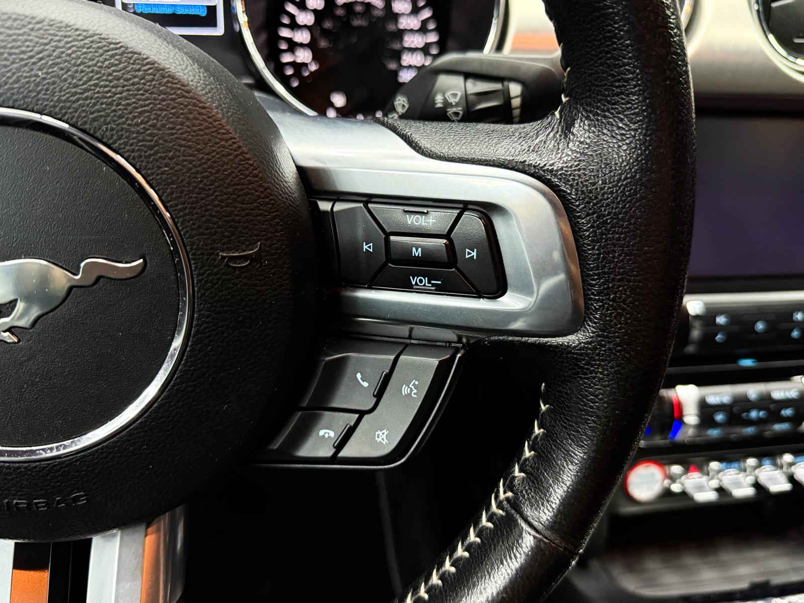 FORD Mustang Fastback 5.0 V8 GT *50 Years Edition*-image-12