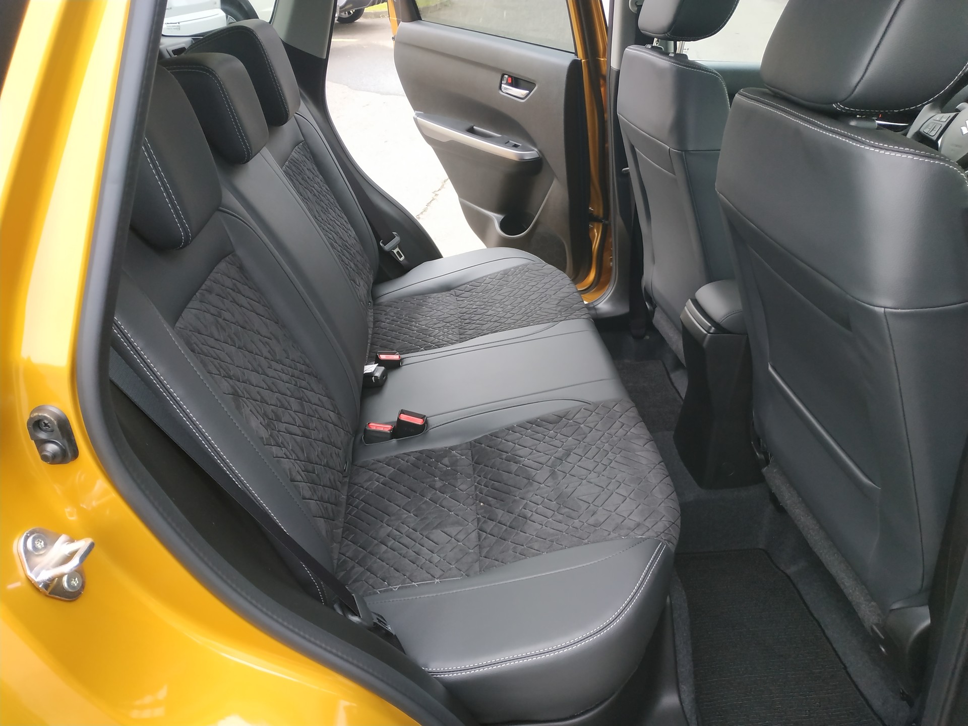 SUZUKI Vitara 1.4 Boosterjet Compact Top 4x4 Hybrid Automatic-image-20
