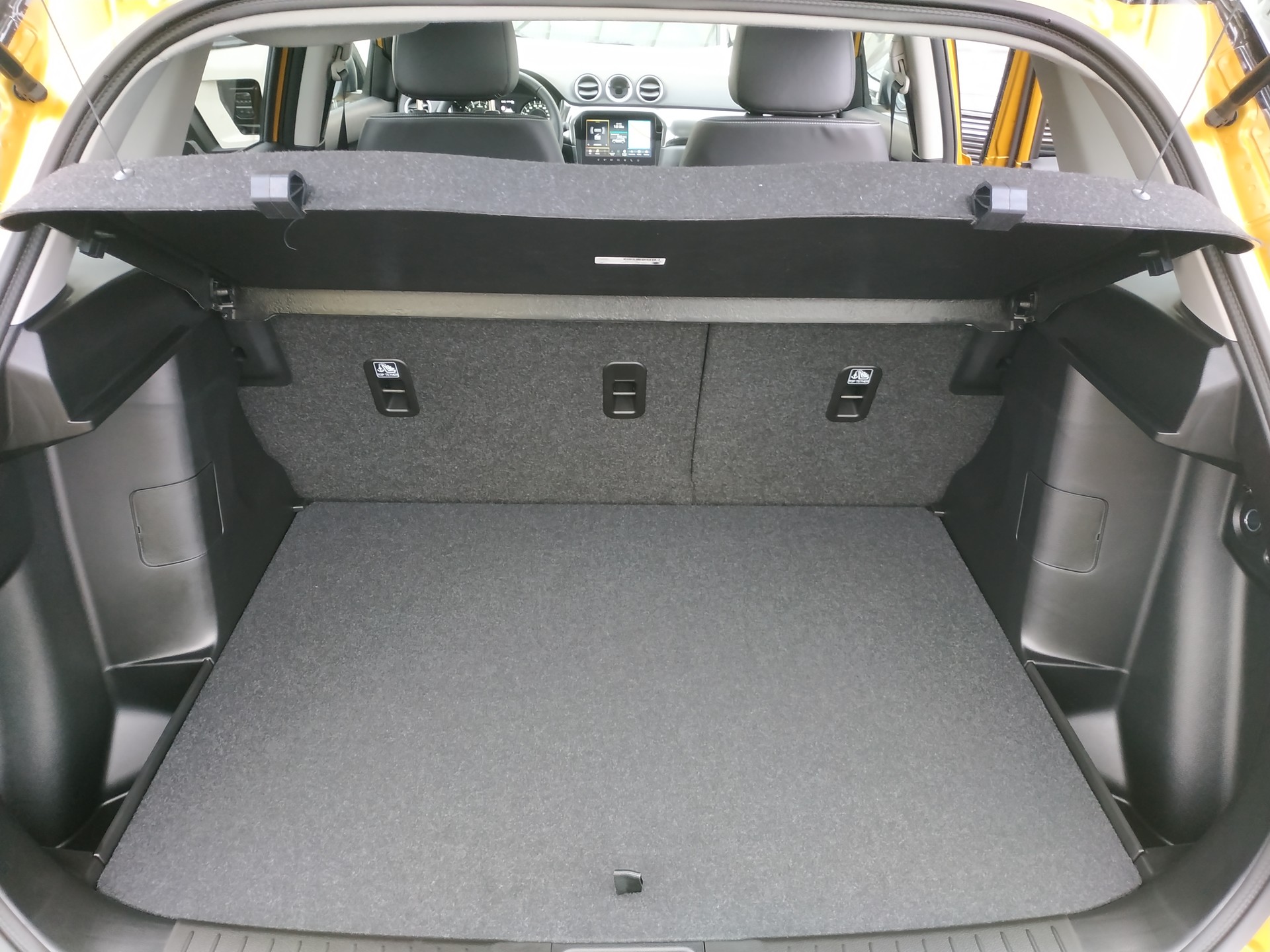 SUZUKI Vitara 1.4 Boosterjet Compact Top 4x4 Hybrid Automatic-image-24