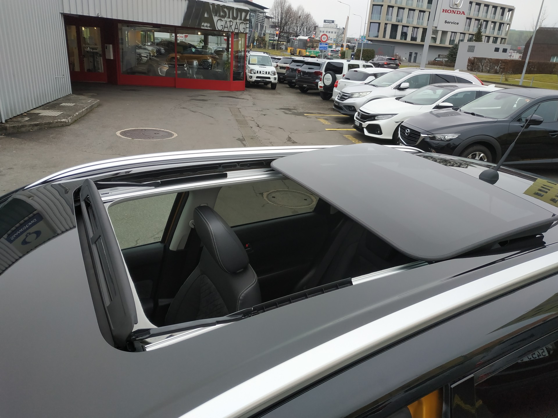 SUZUKI Vitara 1.4 Boosterjet Compact Top 4x4 Hybrid Automatic-image-8