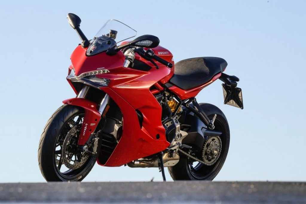 DUCATI 950 Supersport-showroom-element-1