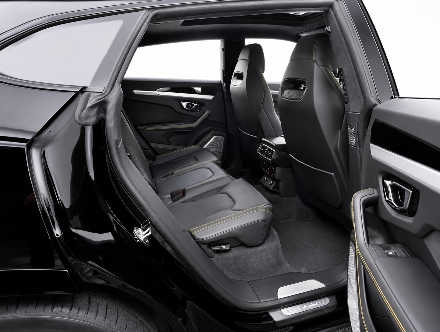 LAMBORGHINI Urus 4.0 CH FAHRZEUG-image-14