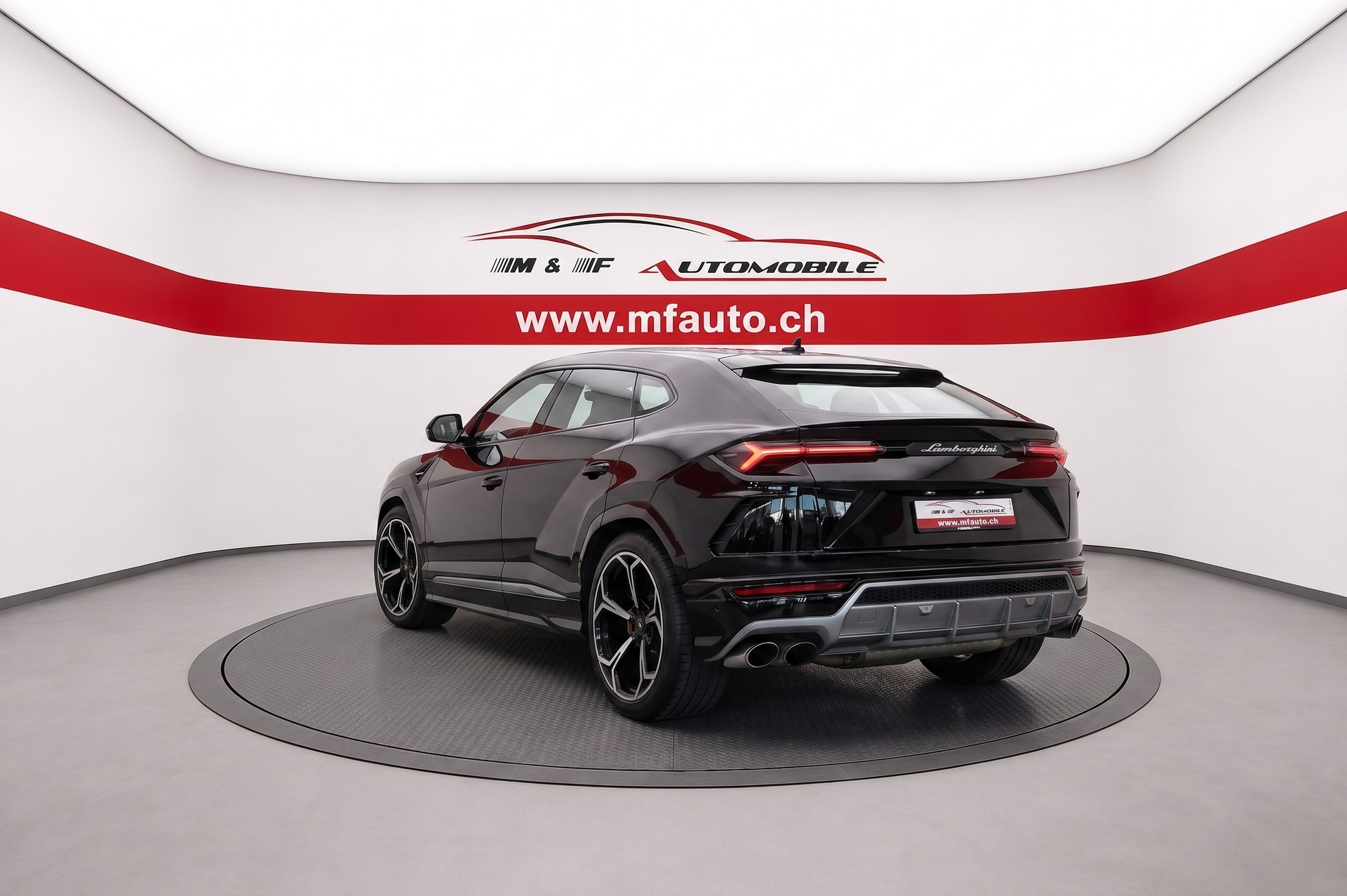 LAMBORGHINI Urus 4.0 CH FAHRZEUG-image-5