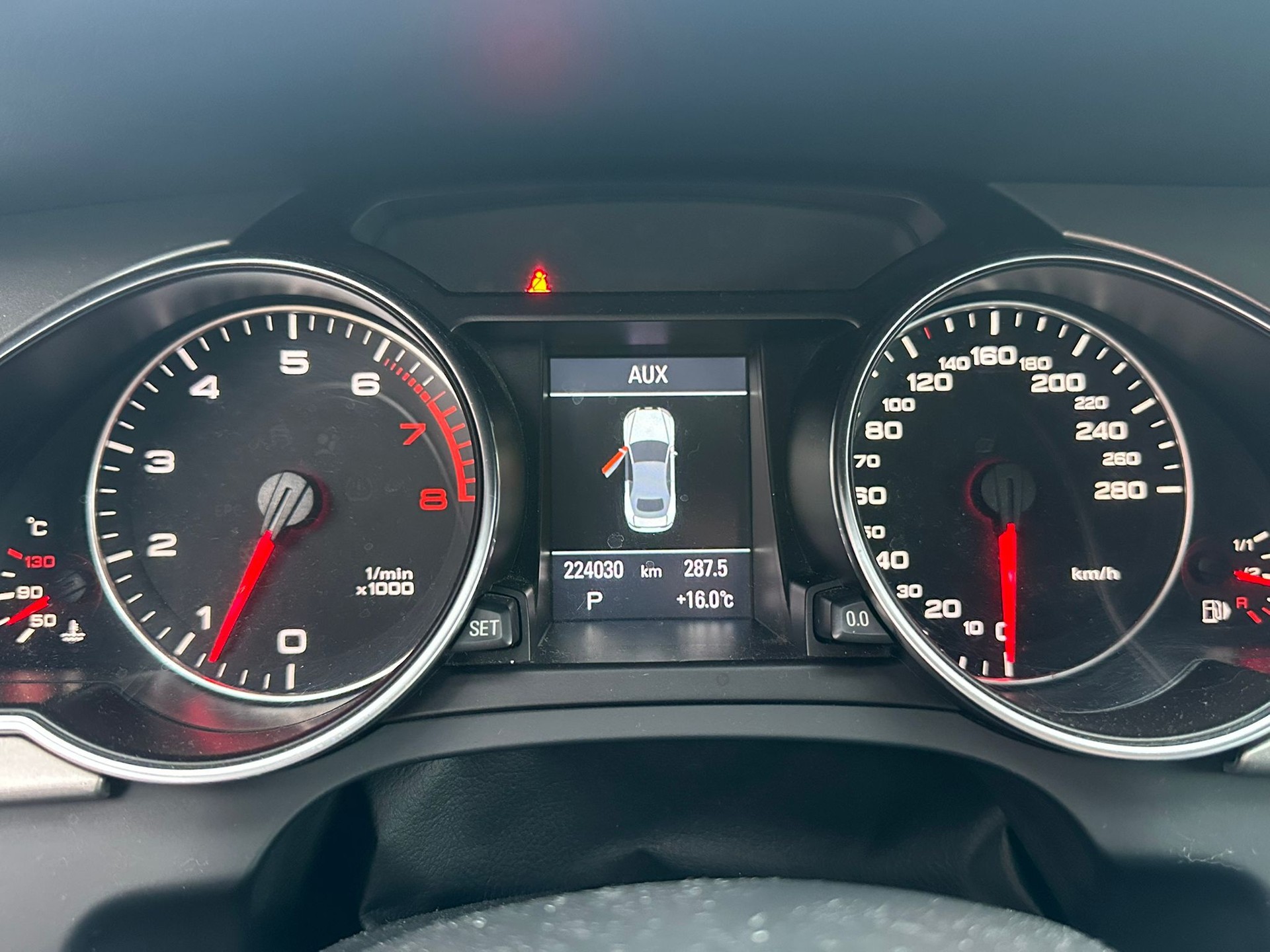 AUDI A5 Cabriolet 2.0 TFSI multitronic-image-8