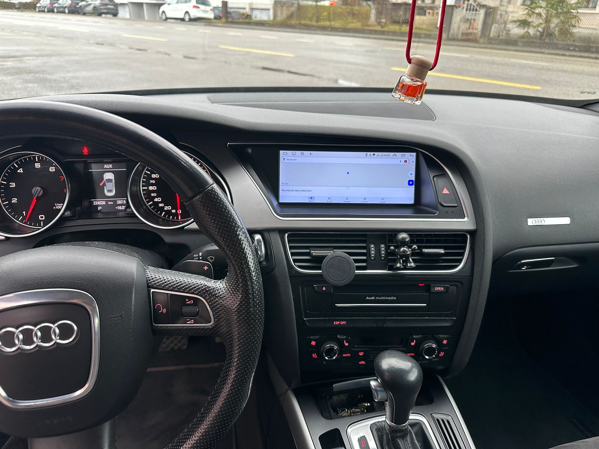 AUDI A5 Cabriolet 2.0 TFSI multitronic-image-10