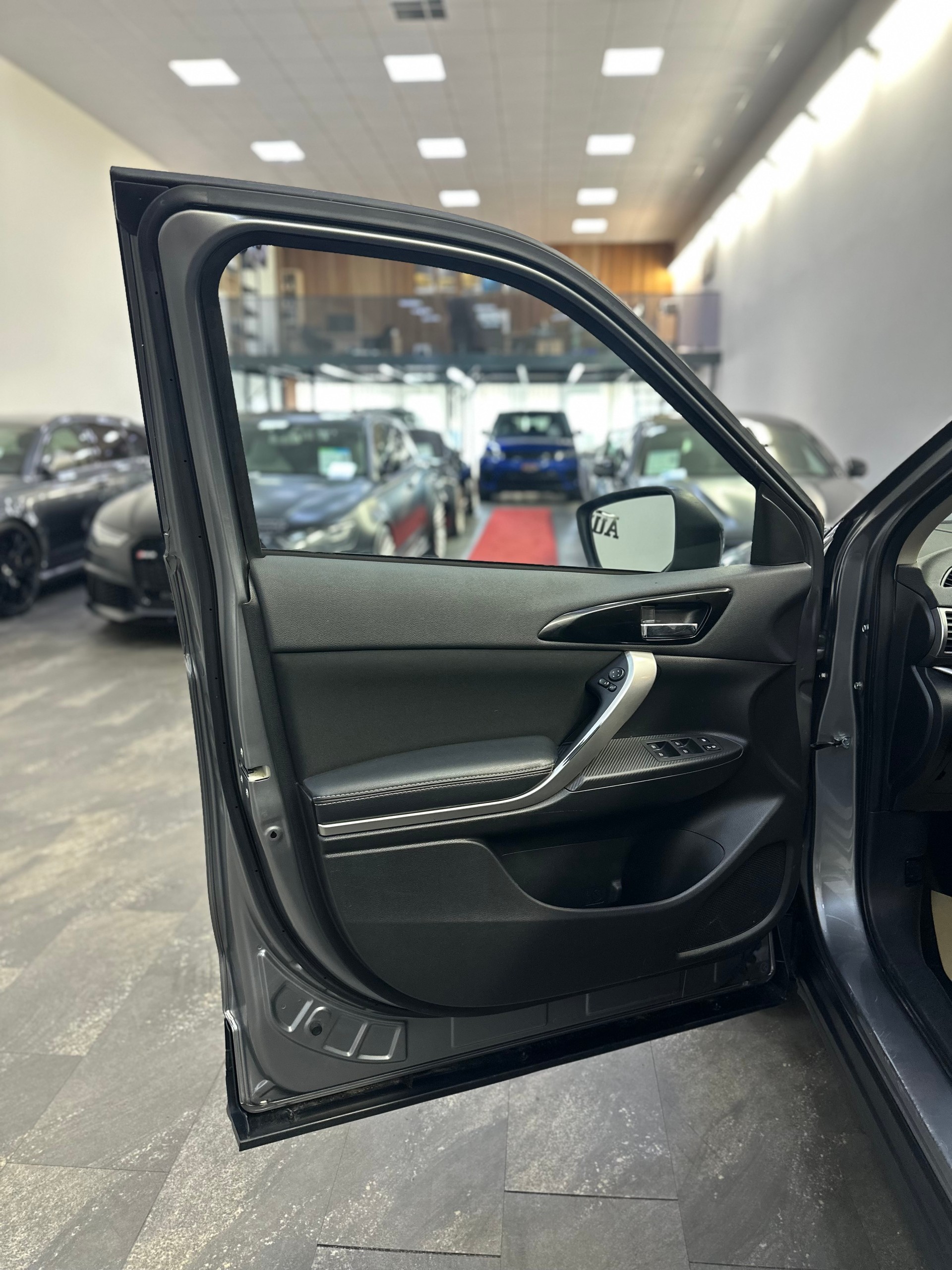 MITSUBISHI Eclipse Cross 1.5 T-Mivec Value 2WD-image-23