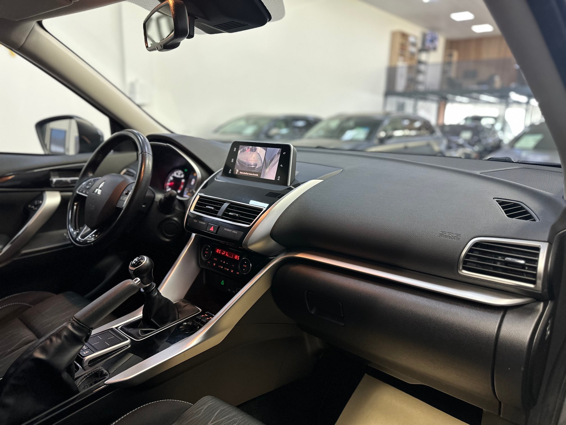 MITSUBISHI Eclipse Cross 1.5 T-Mivec Value 2WD-image-21