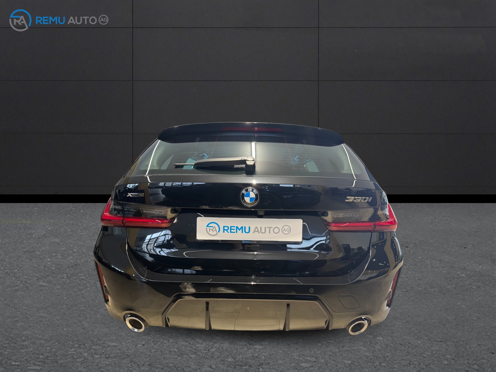 BMW 330i Touring xDrive Steptronic M Sport-image-6