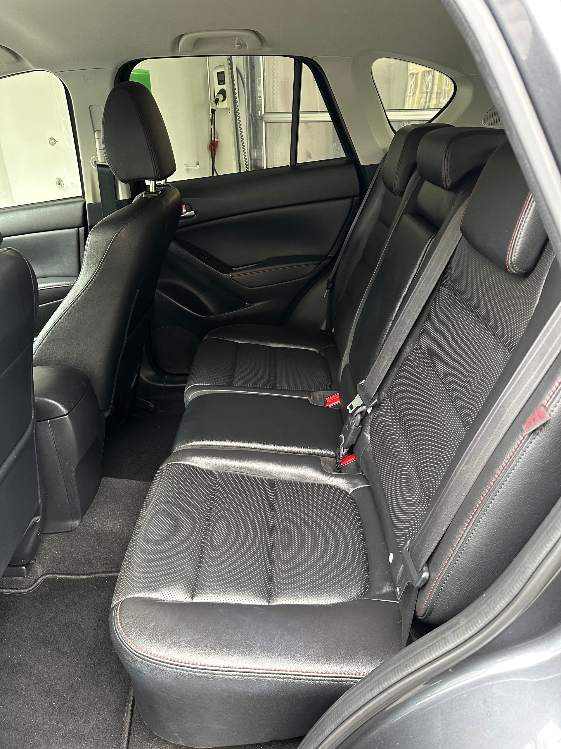 MAZDA CX-5 2.0 Revolution AWD Automatic-image-10