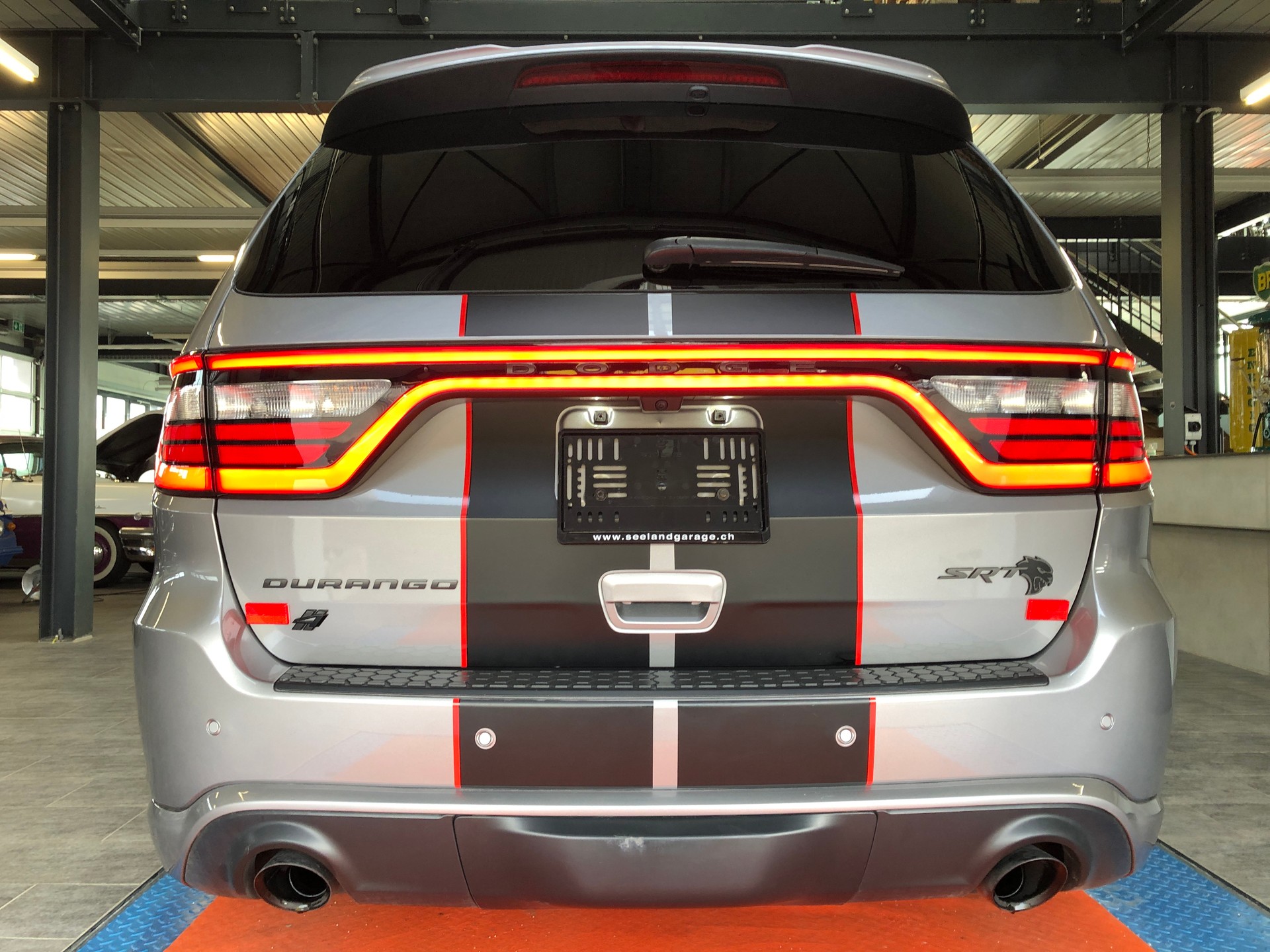 DODGE Durango SRT 6.2-V8 Hellcat AWD-showroom-element-3