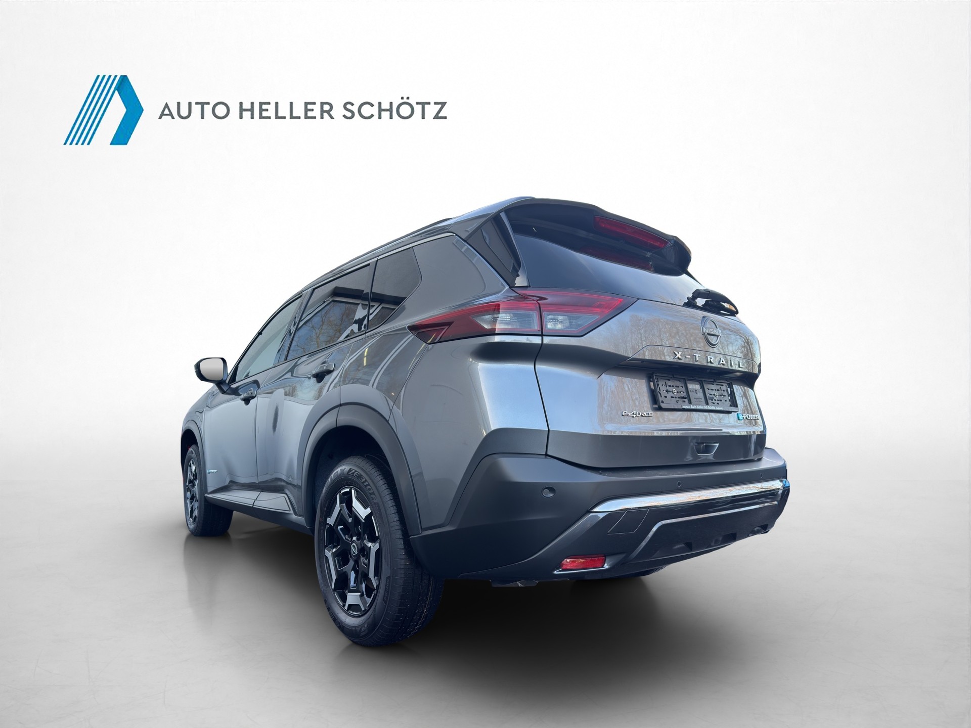 NISSAN X-Trail 1.5 VC-T N-Trek e-4orce-image-3
