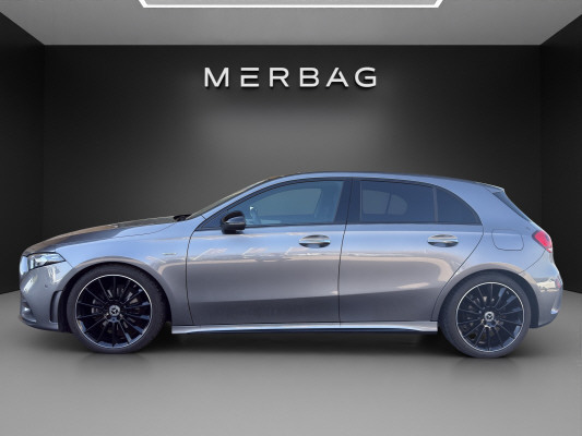 MERCEDES-BENZ A 180 Night Star AMG Line-image-1