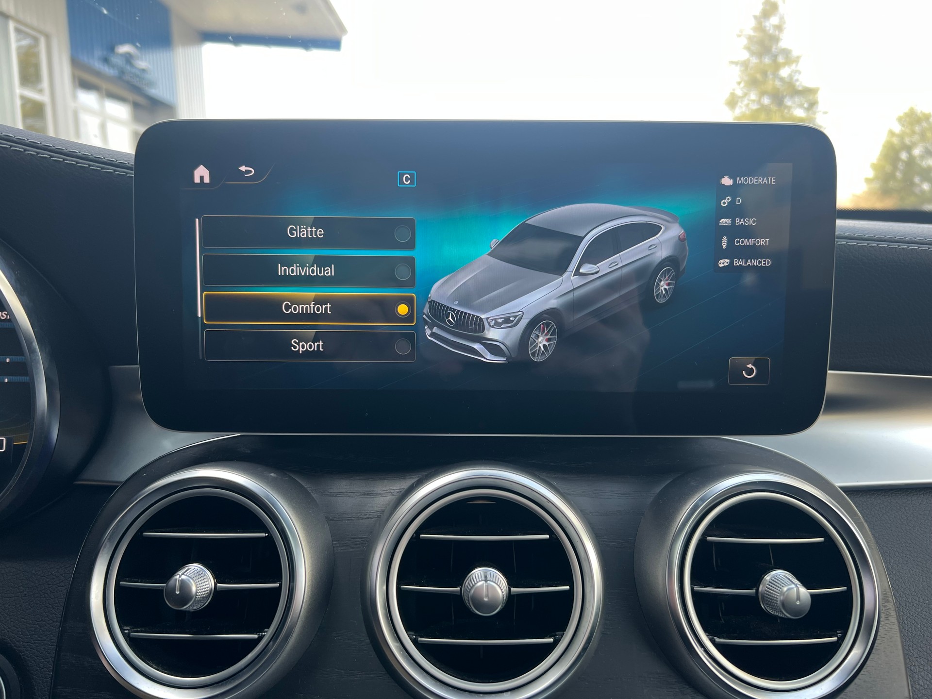 MERCEDES-BENZ GLC Coupé 63 S AMG 4Matic 9G-Tronic**Head up,Panodach,360 Kam,Frisch ab MFK**-image-12