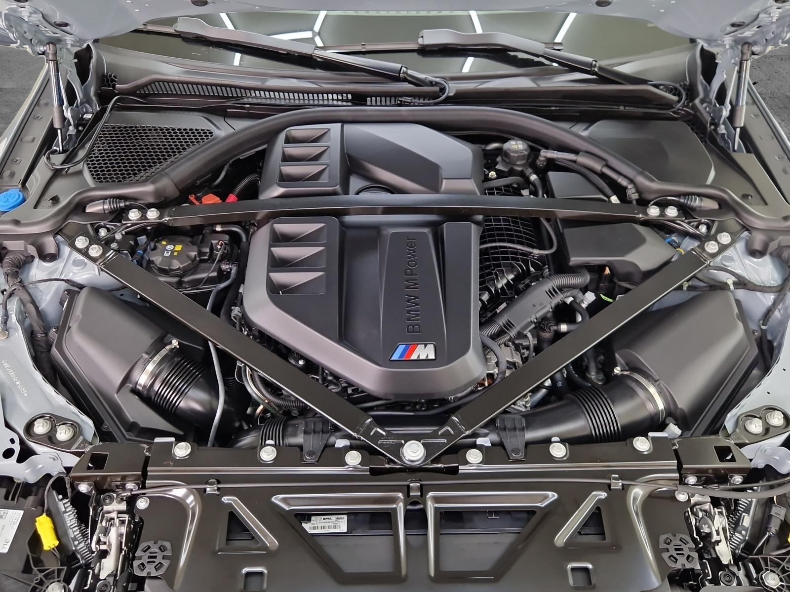 BMW M3 Competition xDrive Touring-image-22