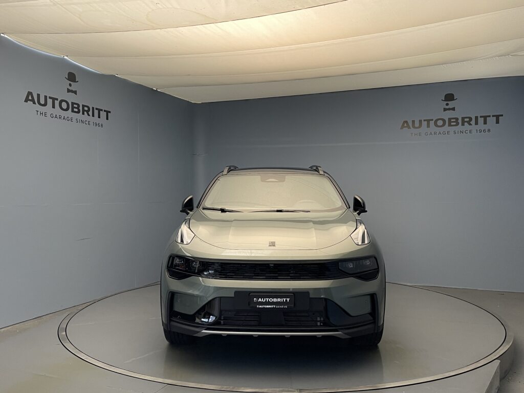 LYNK & CO 01 1.5 PHEV More-showroom-element-1