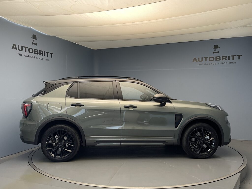 LYNK & CO 01 1.5 PHEV More-showroom-element-2