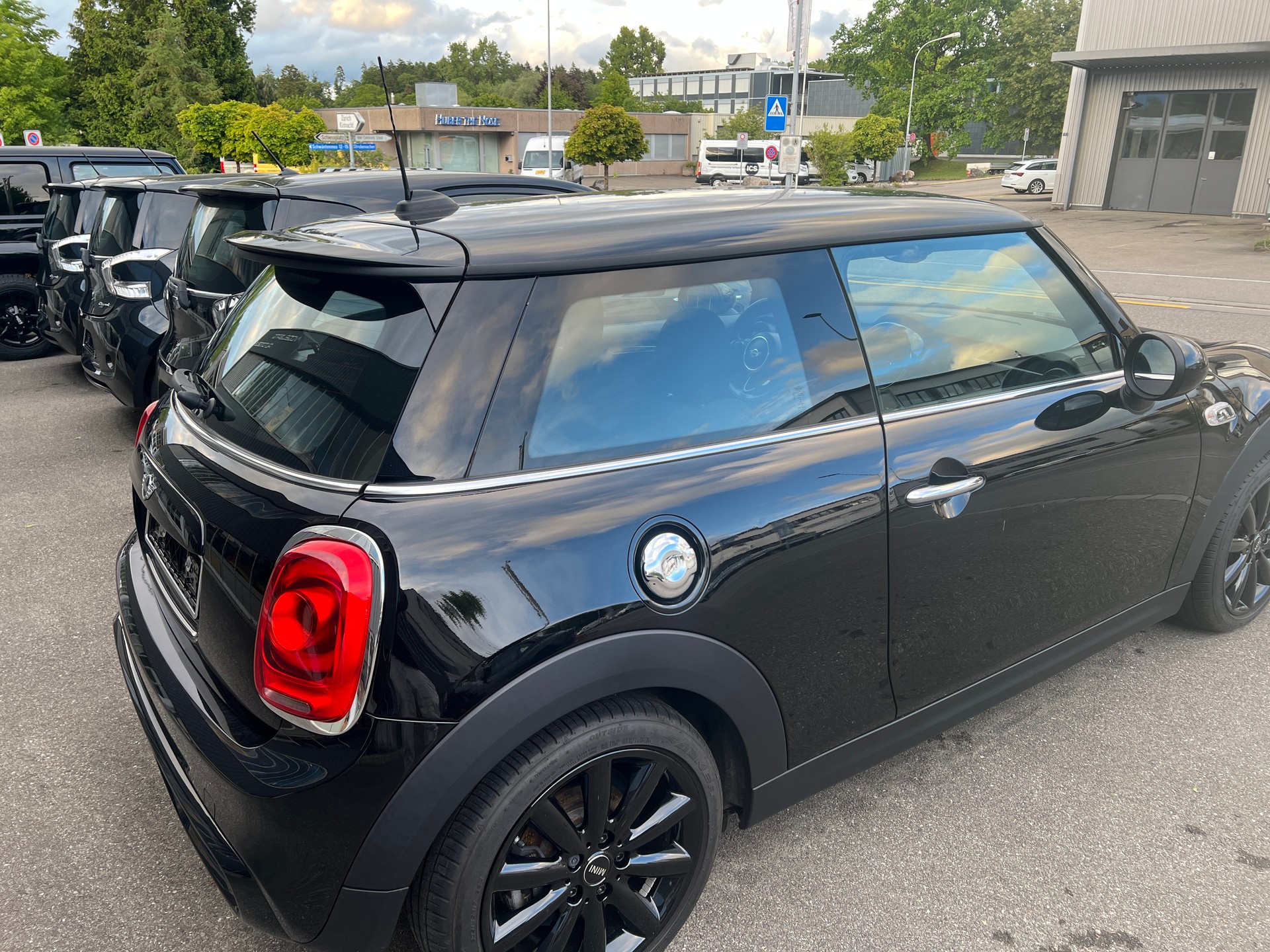 MINI MINI Cooper S-image-14