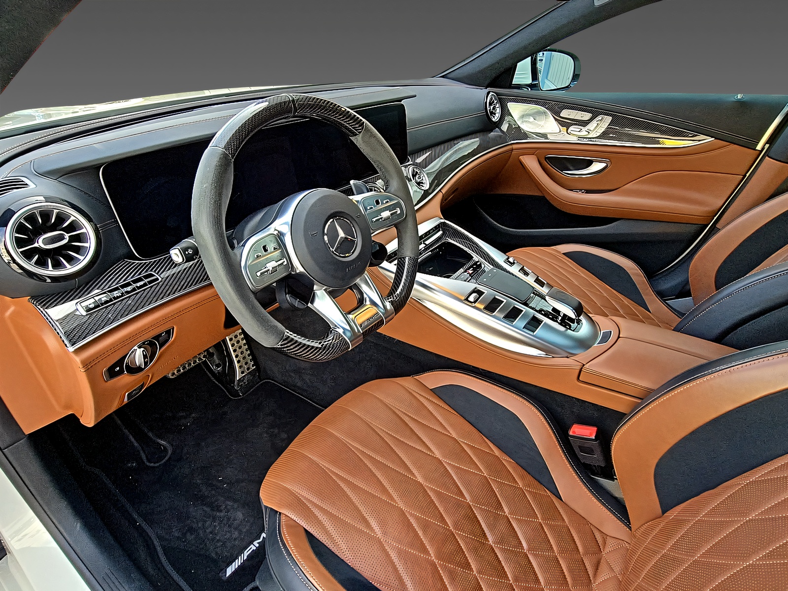 MERCEDES-BENZ AMG GT 4 63 S 4Matic+-image-6