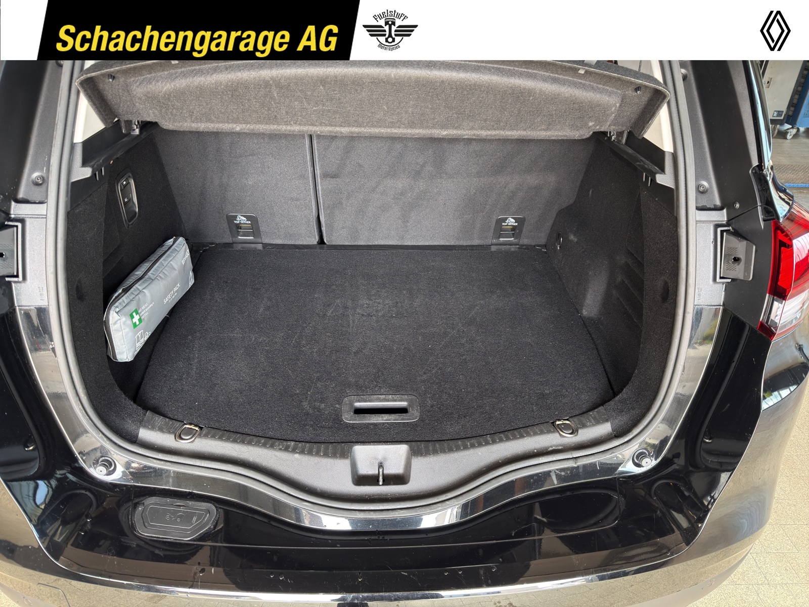 RENAULT Scénic 1.2 16V Turbo Bose-image-7
