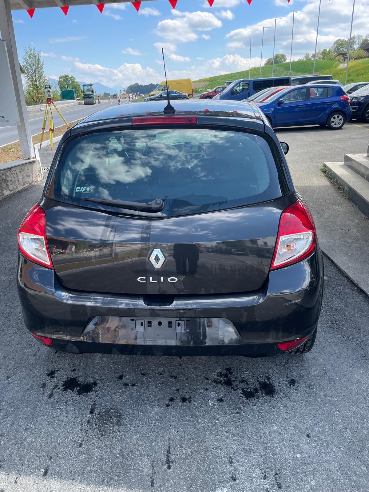 RENAULT Clio 1.6 16V Dynamique-image-4