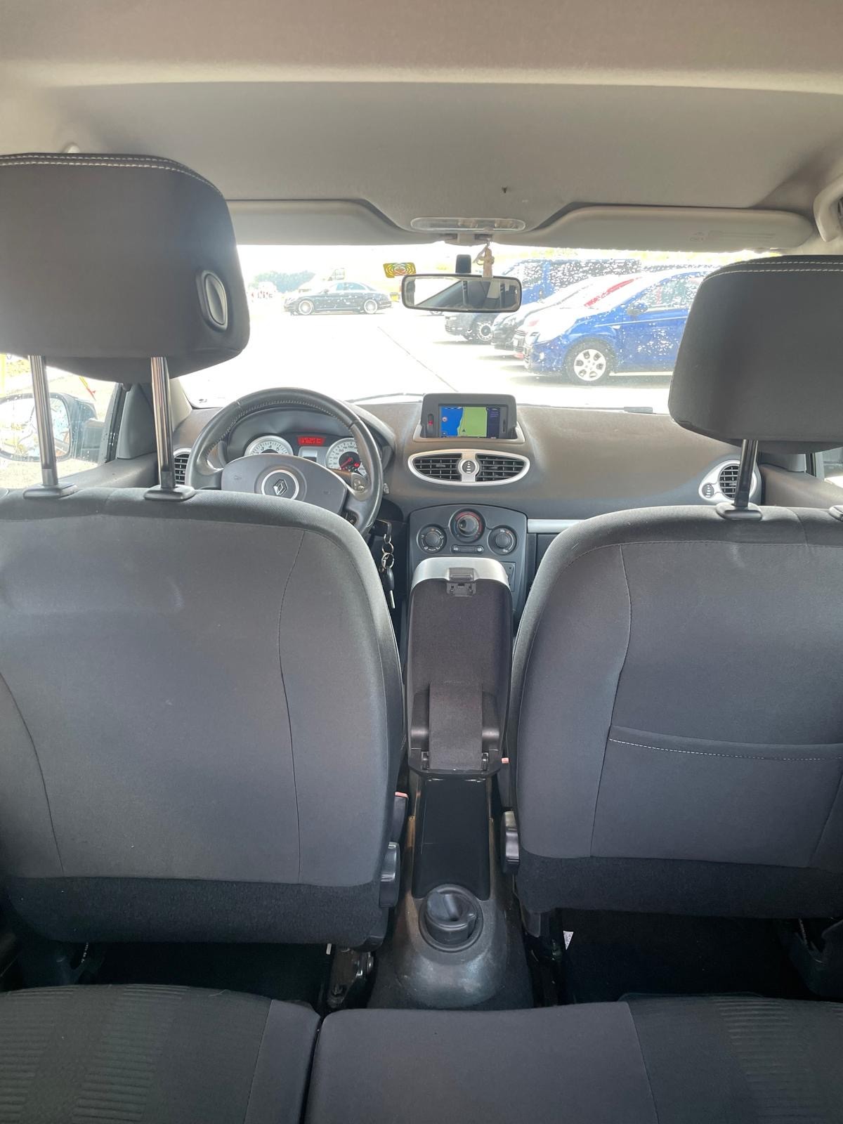 RENAULT Clio 1.6 16V Dynamique-image-7