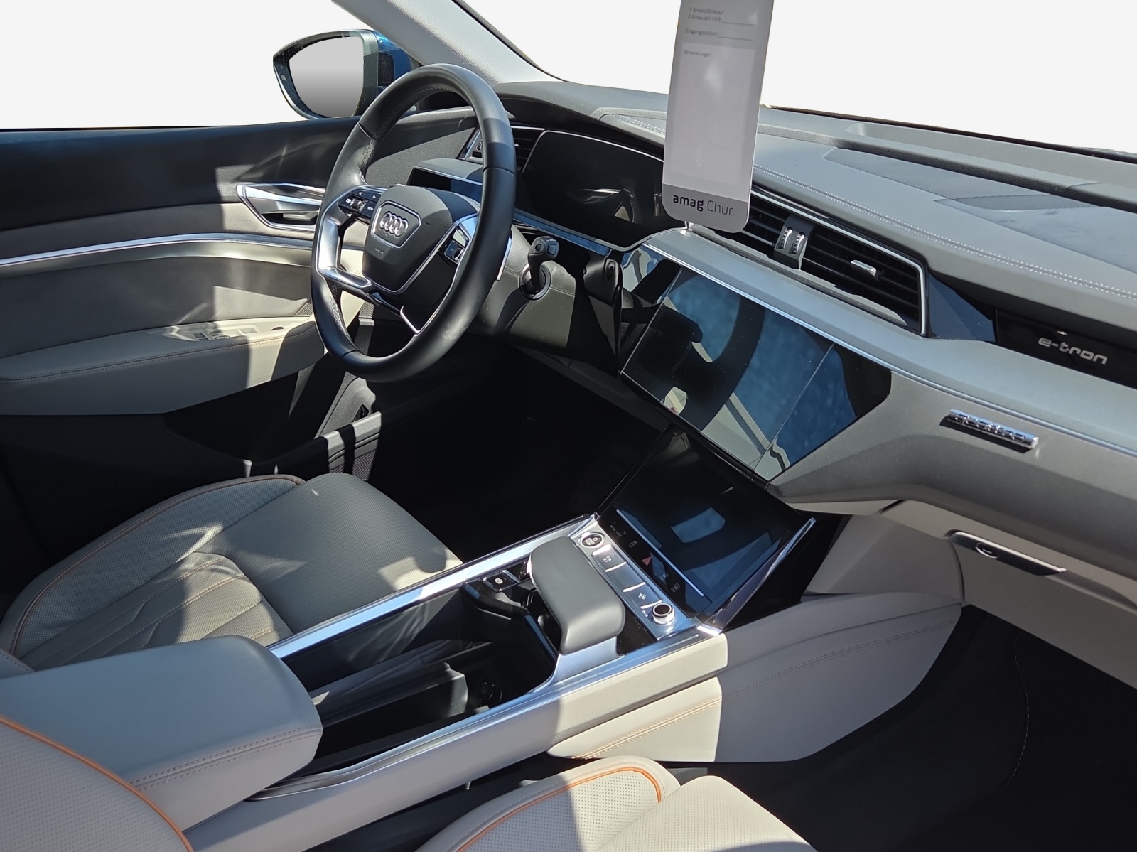 AUDI e-tron 55 Advanced quattro-image-14
