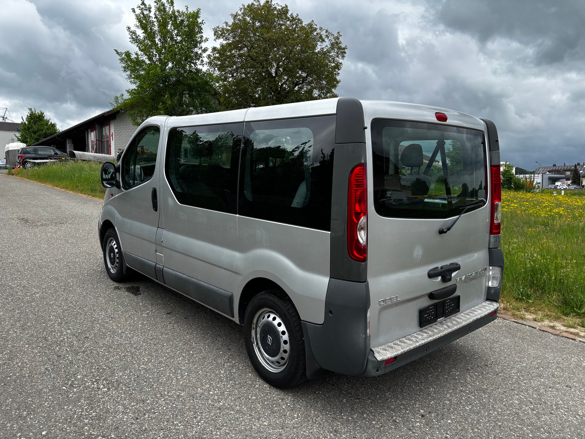 OPEL Vivaro 2.5 CDTI 2.9t L1H1-image-5