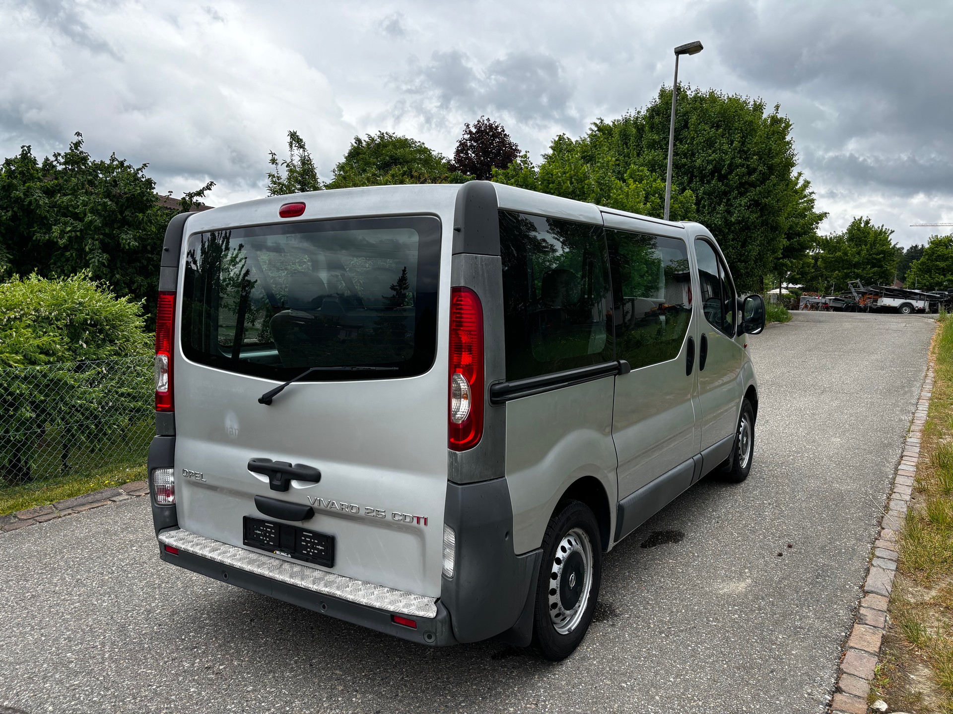 OPEL Vivaro 2.5 CDTI 2.9t L1H1-image-4
