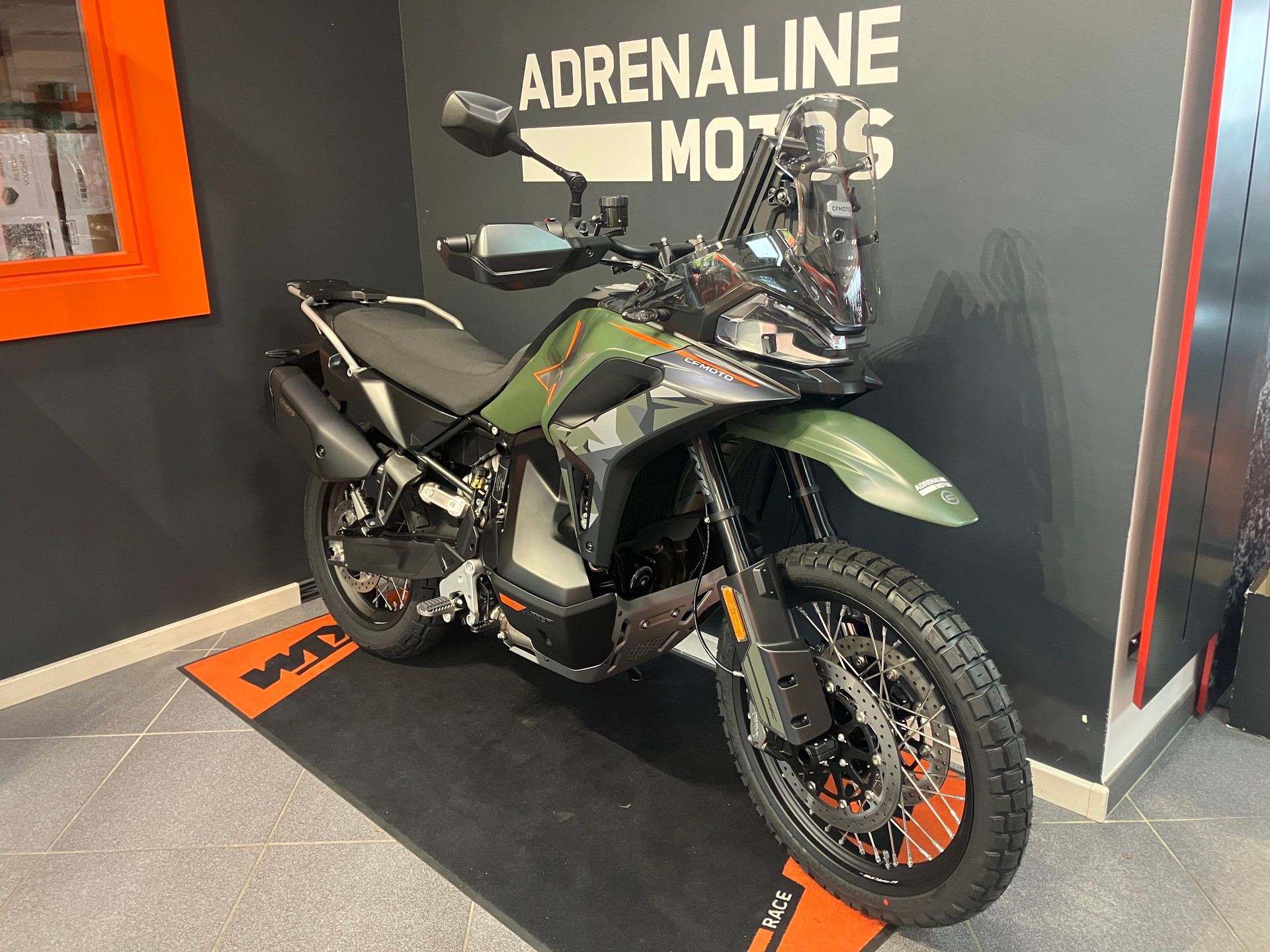 CF MOTO 1000 MT-X-showroom-element-2