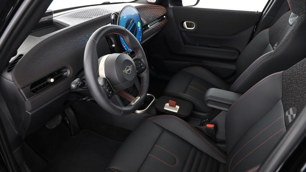 MINI Cooper 5 door C-image-16