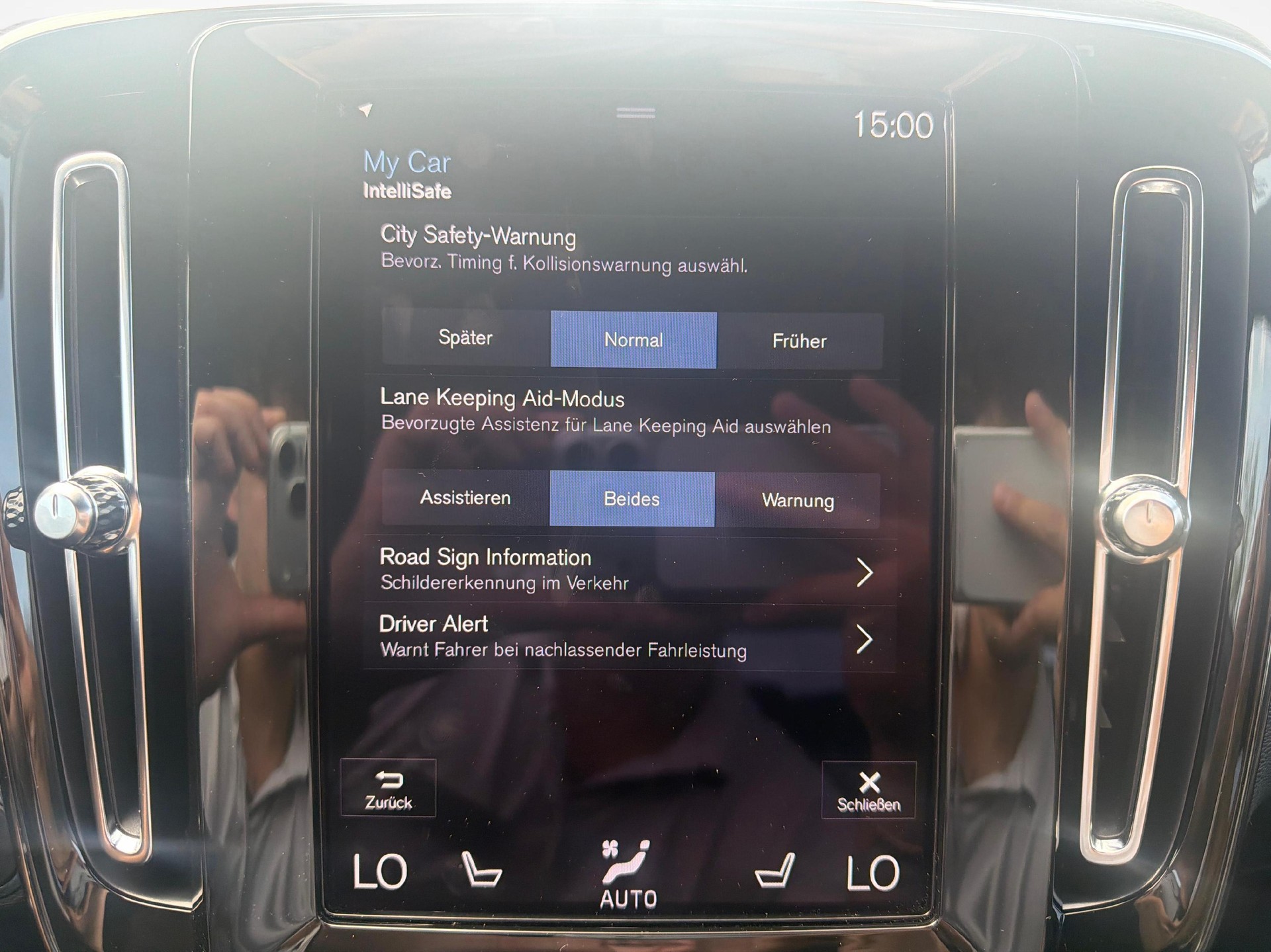 VOLVO XC40 1.5 T4 PiH Plus Dark-image-14