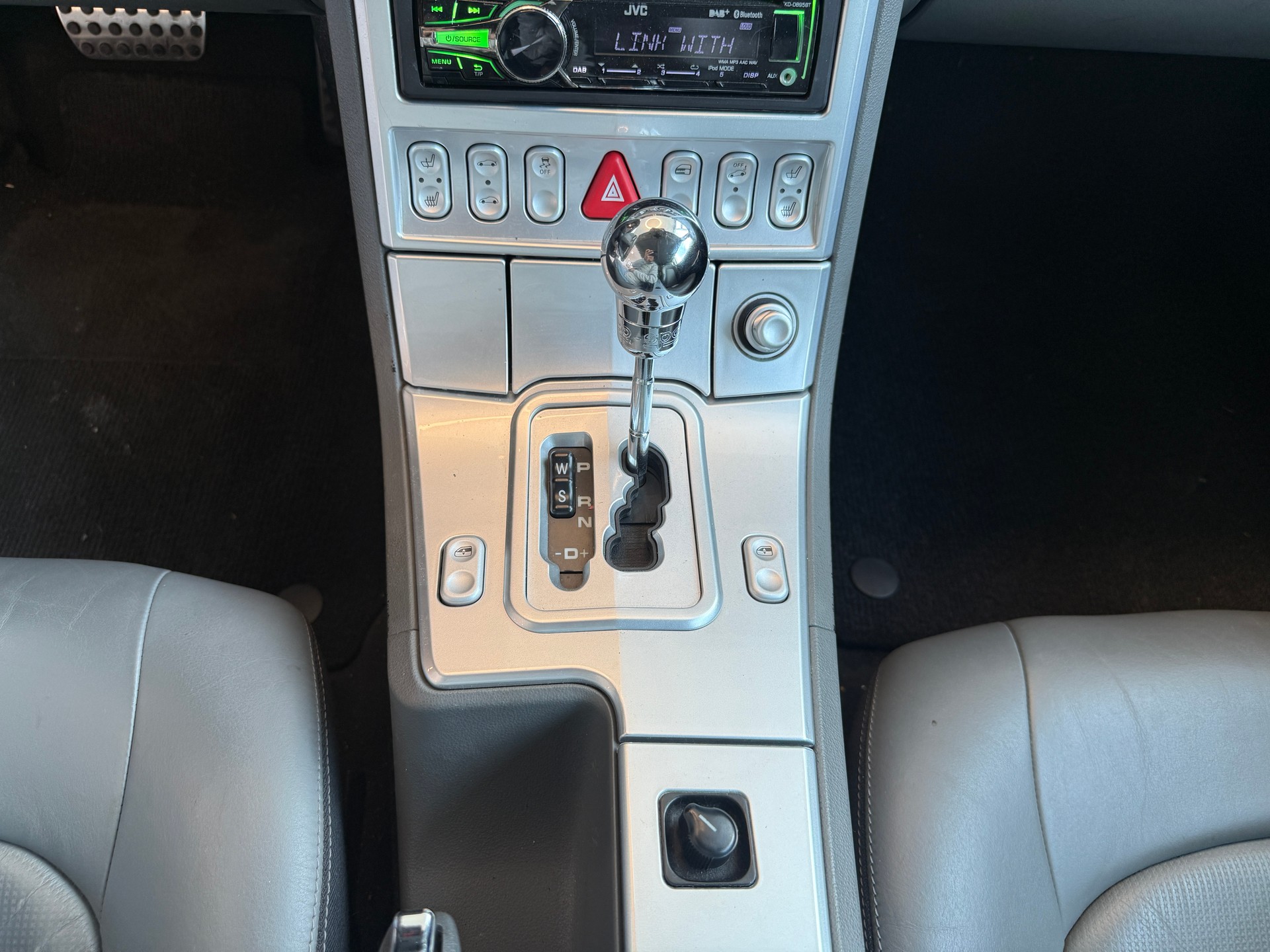 CHRYSLER Crossfire 3.2 V6 (Limited)-image-13