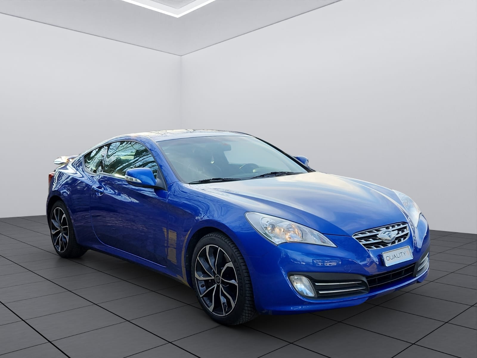 HYUNDAI Genesis 2.0 Turbo-image-2