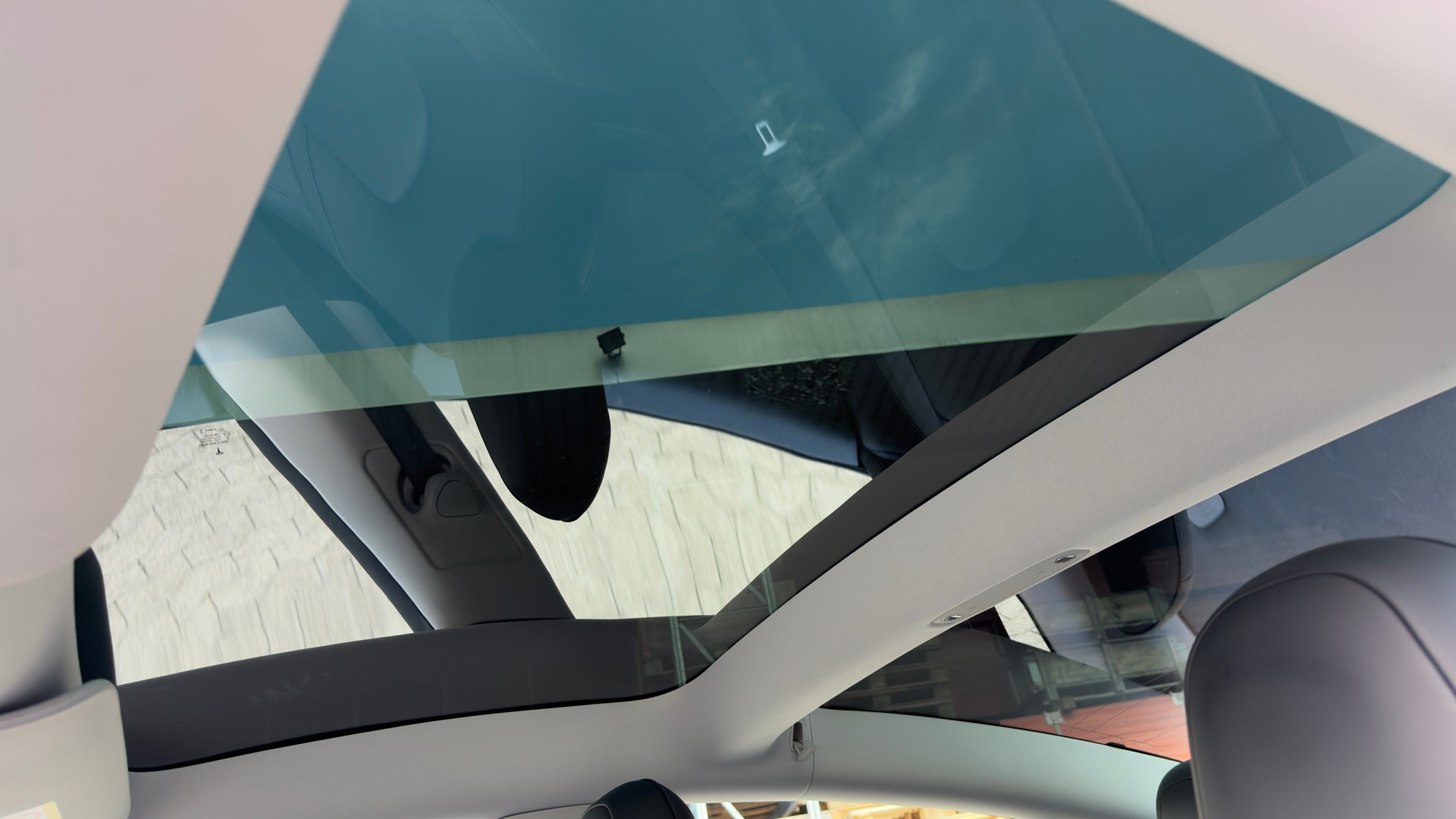 TESLA Model 3 Performance Dual Motor AWD-image-11